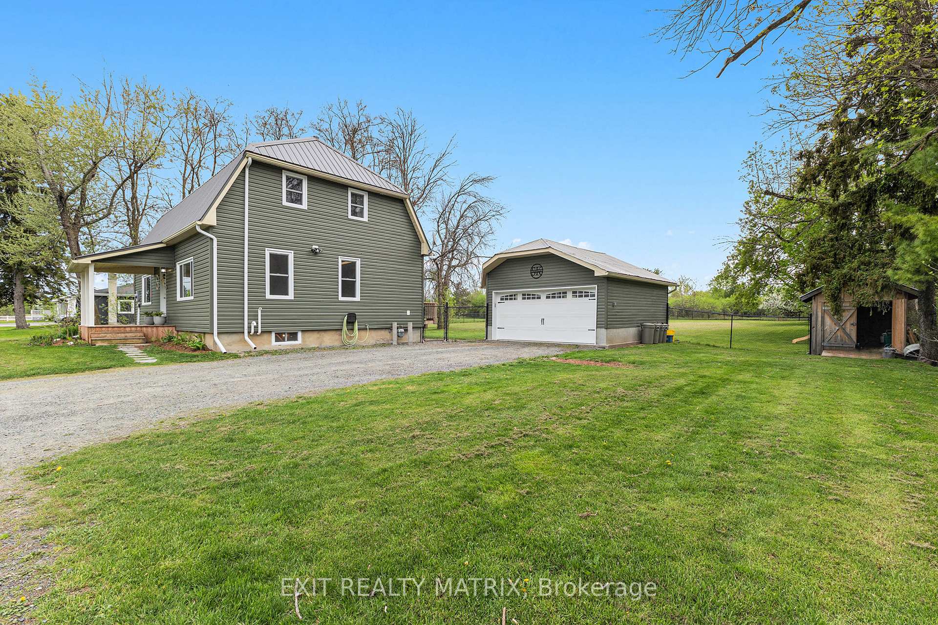 Photo 2 of 2937 Rideau Ferry Road, Perth — HOMEH