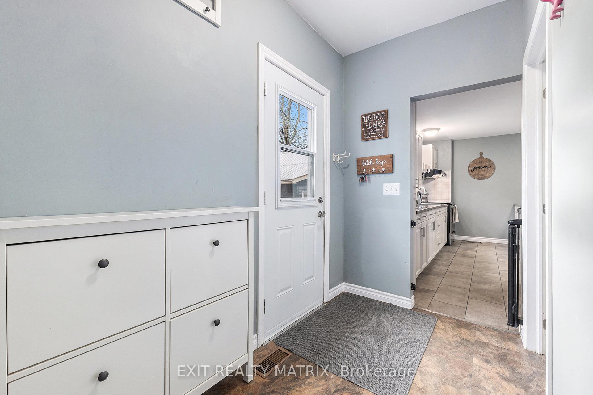 Photo 3 of 2937 Rideau Ferry Road, Perth — HOMEH