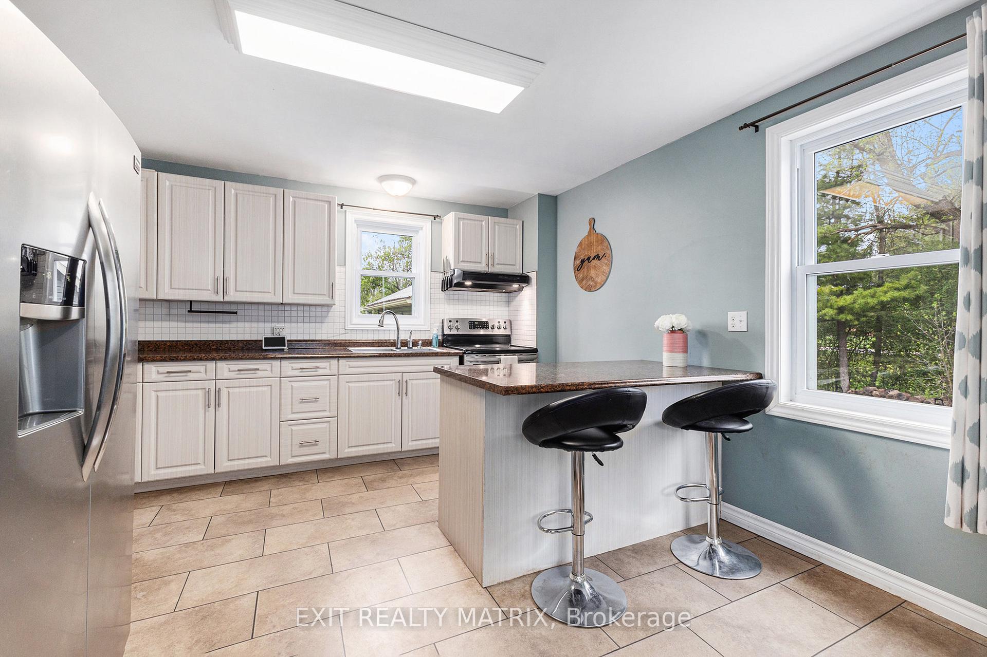 Photo 10 of 2937 Rideau Ferry Road, Perth — HOMEH
