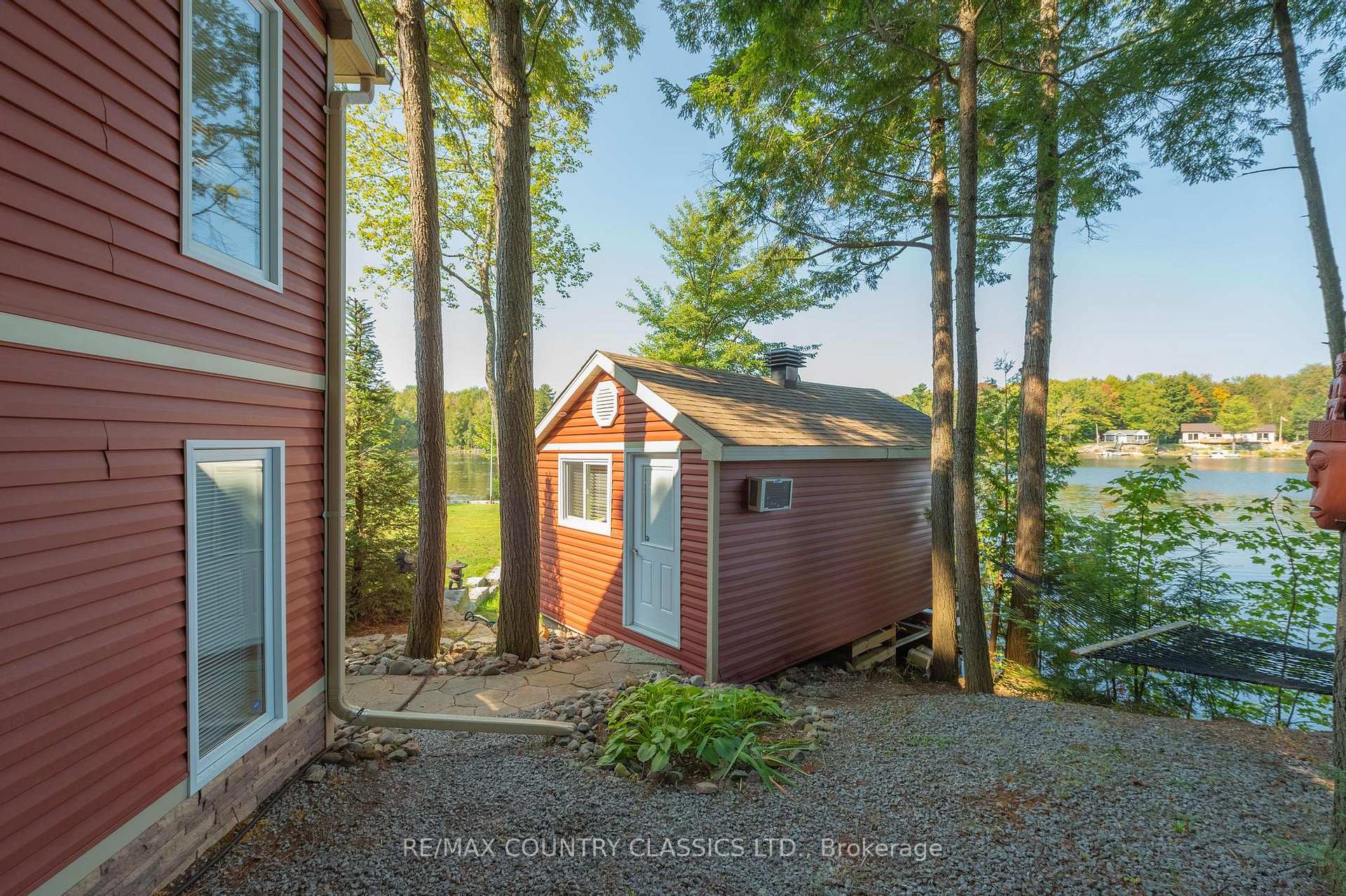 Photo 16 of 390 Walkes Road, North Kawartha — HOMEH