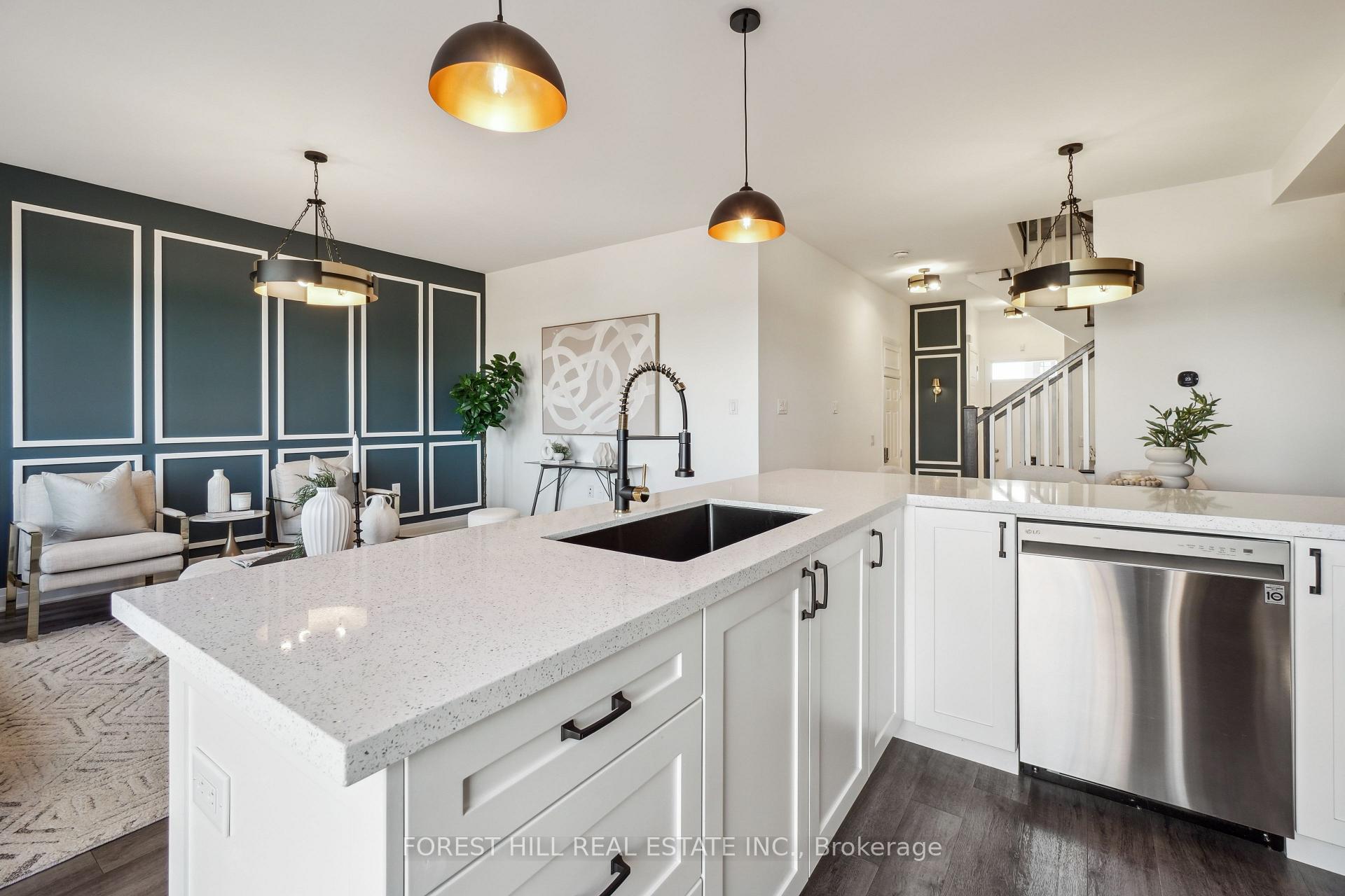 Photo 6 of 477 Gordon Krantz Avenue, Milton, Rural Milton — HOMEH