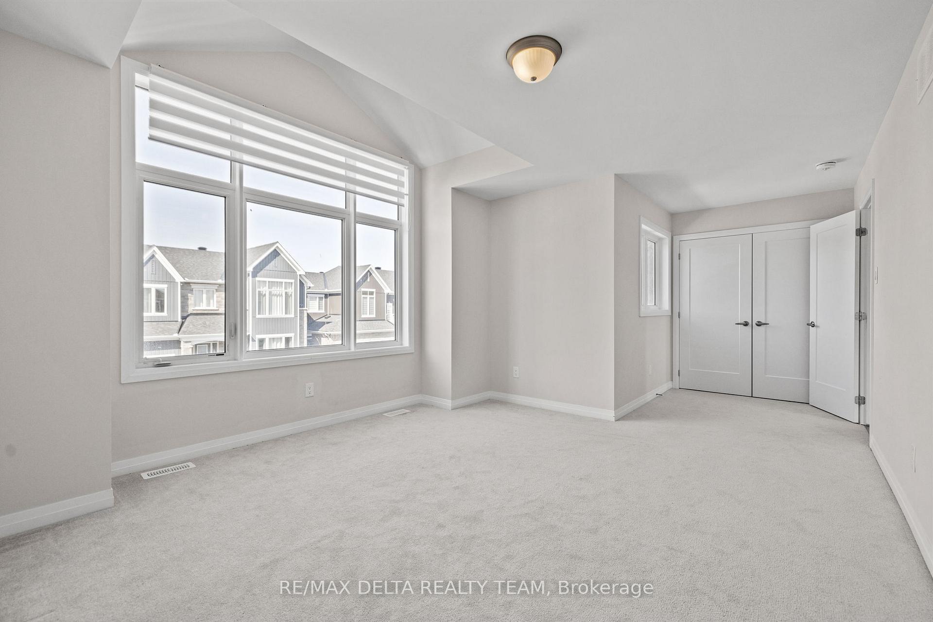Photo 23 of 832 Mercier Crescent, Ottawa, Chapel Hill South - Orleans Village — HOMEH