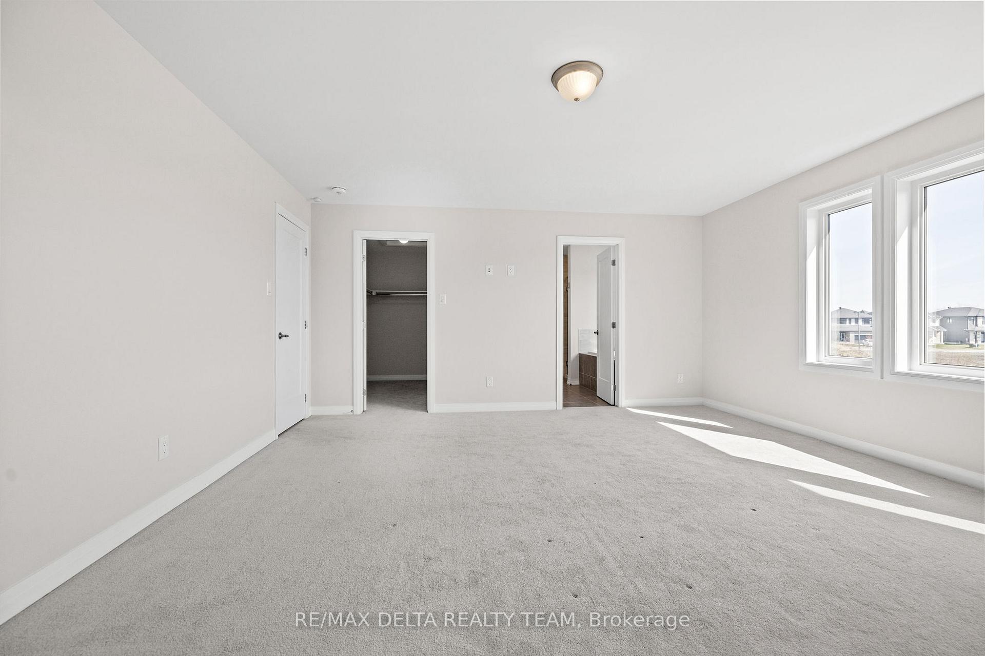 Photo 26 of 832 Mercier Crescent, Ottawa, Chapel Hill South - Orleans Village — HOMEH