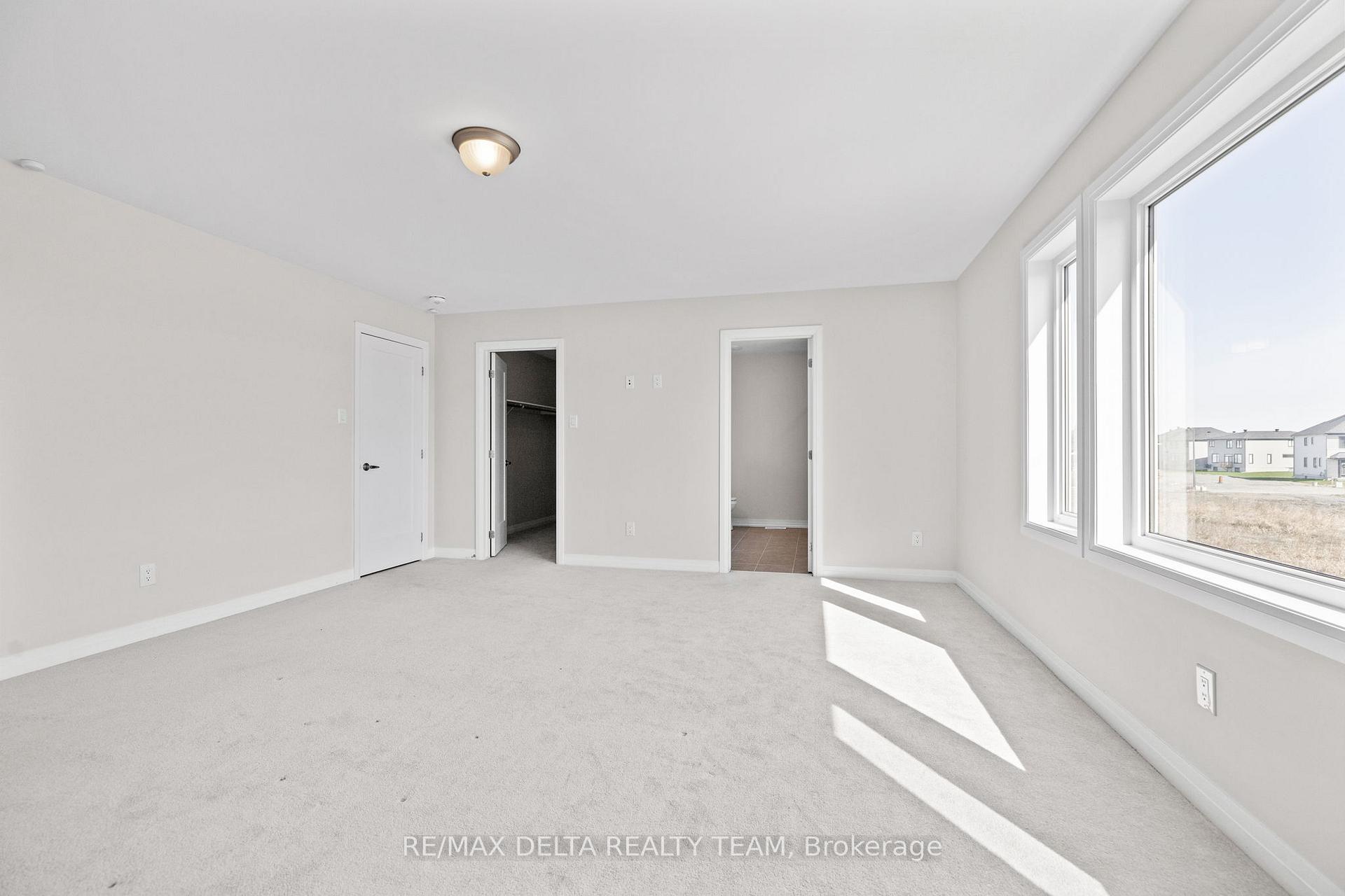 Photo 27 of 832 Mercier Crescent, Ottawa, Chapel Hill South - Orleans Village — HOMEH