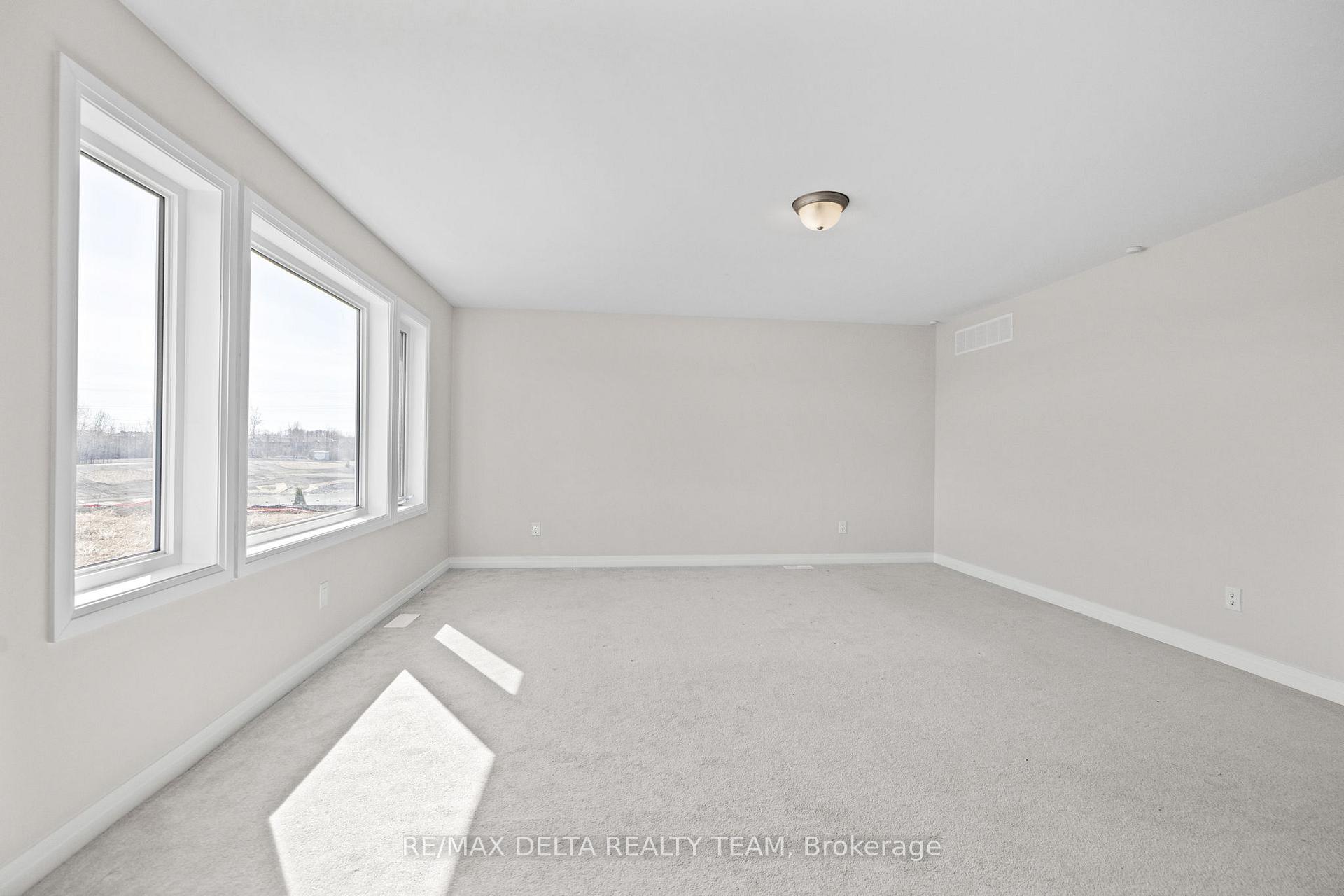 Photo 28 of 832 Mercier Crescent, Ottawa, Chapel Hill South - Orleans Village — HOMEH