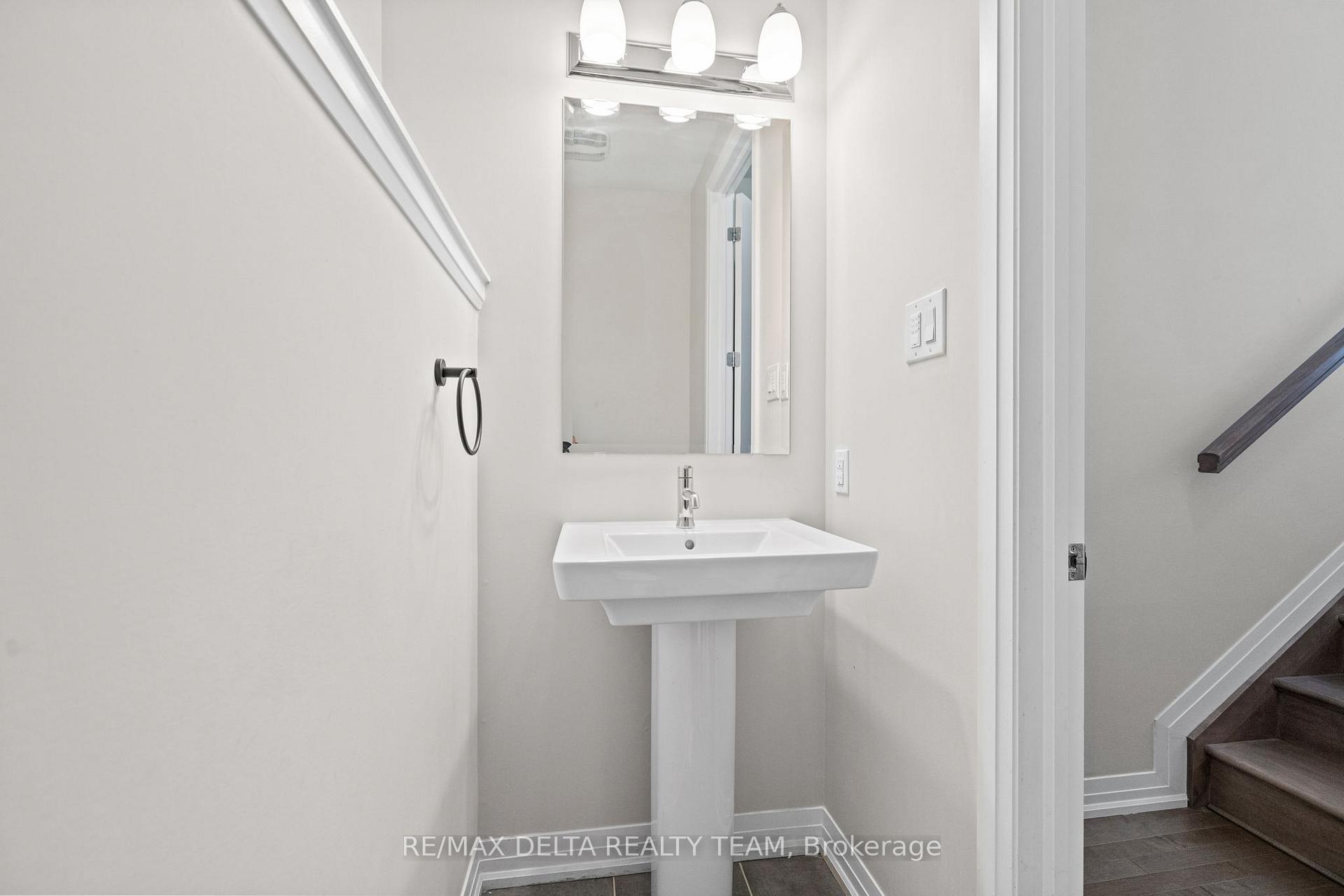 Photo 38 of 832 Mercier Crescent, Ottawa, Chapel Hill South - Orleans Village — HOMEH