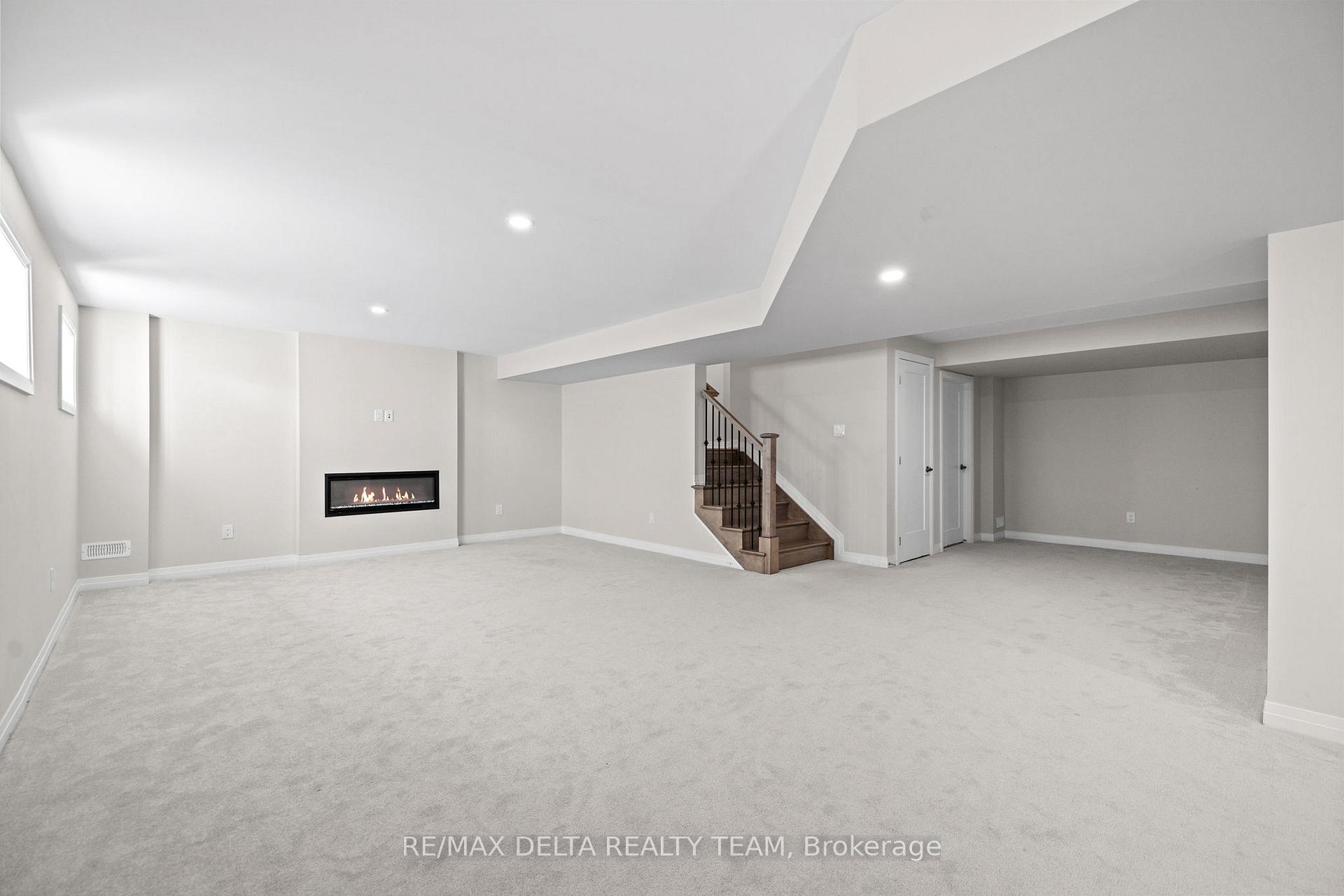 Photo 39 of 832 Mercier Crescent, Ottawa, Chapel Hill South - Orleans Village — HOMEH