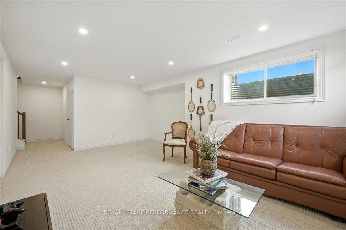 Photo 39 of 665 Cordelette Circle W, Ottawa, Mer Bleue/Bradley Estates/Anderson Park — HOMEH
