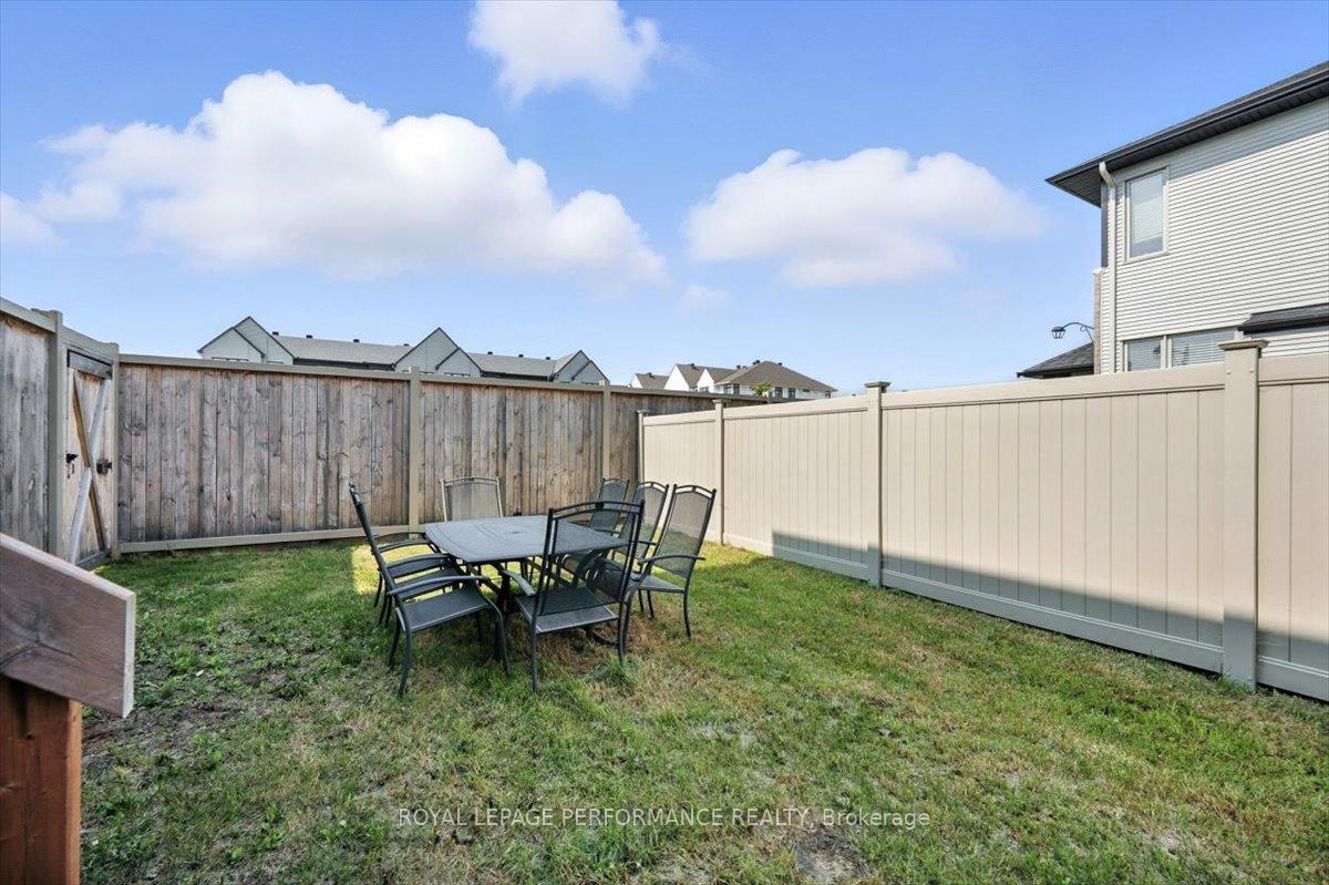 Photo 41 of 665 Cordelette Circle W, Ottawa, Mer Bleue/Bradley Estates/Anderson Park — HOMEH