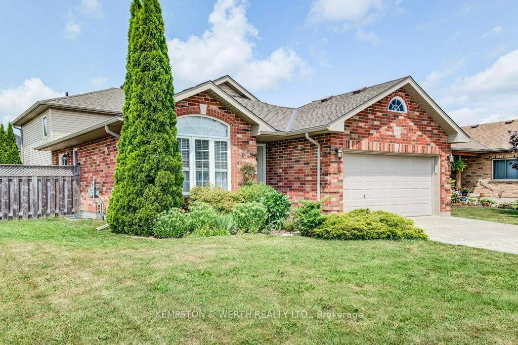 Photo 5 of 995 Boyd Avenue, North Perth, Listowel — HOMEH