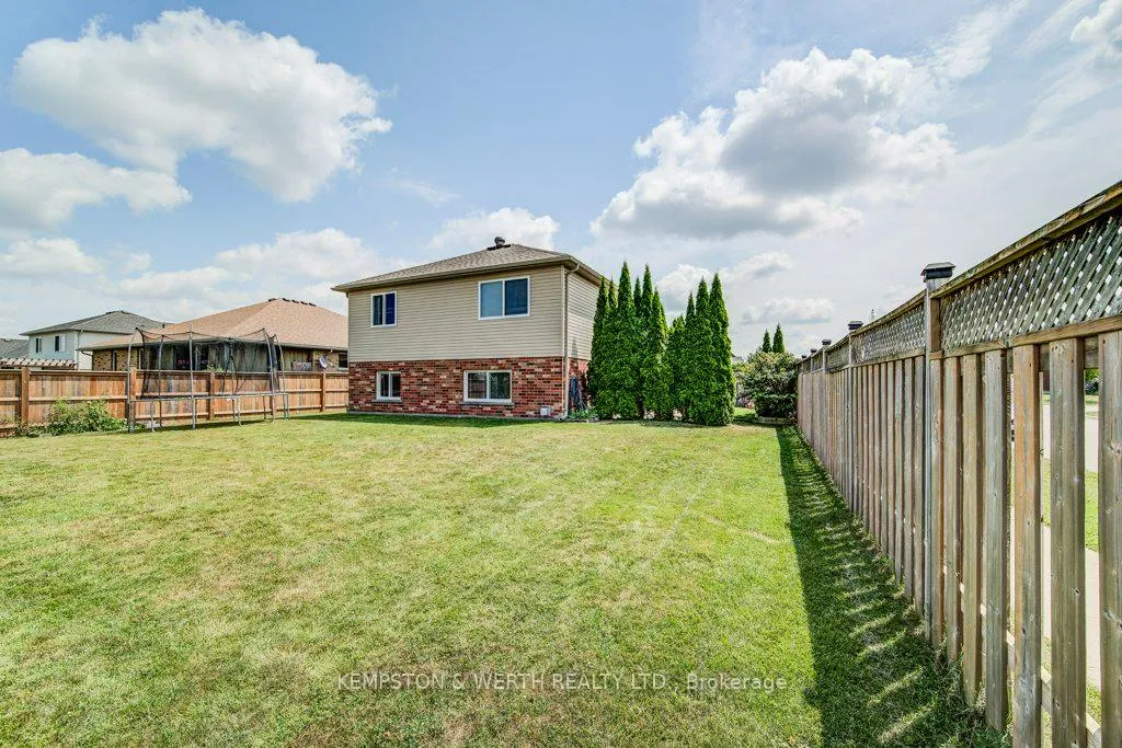 Photo 48 of 995 Boyd Avenue, North Perth, Listowel — HOMEH