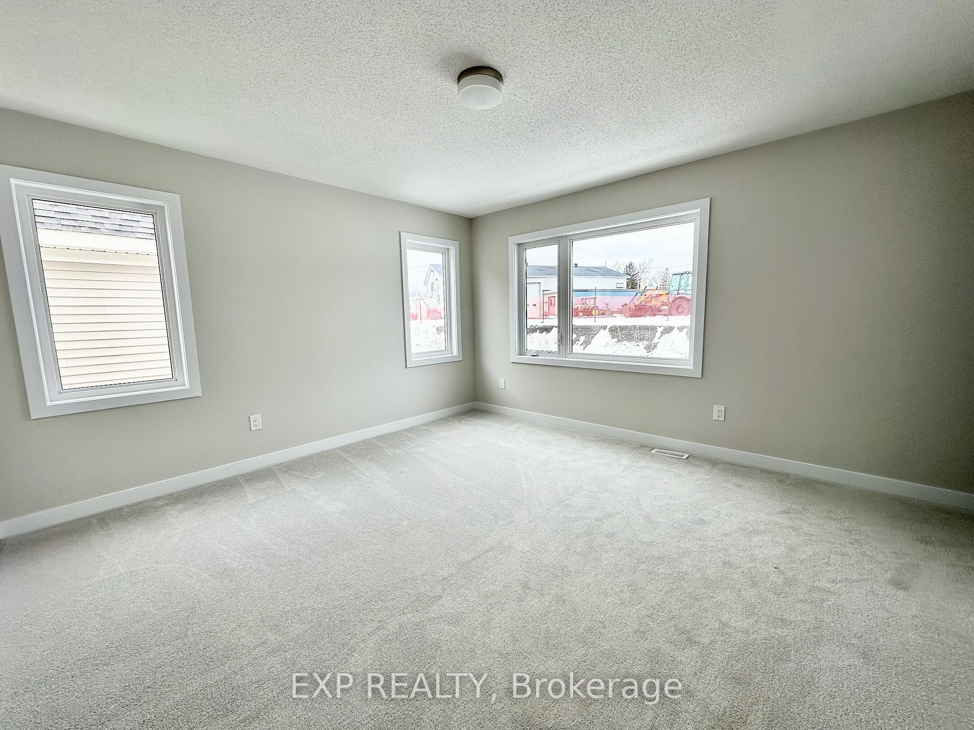 Photo 2 of 91 Pizzicato Street, Ottawa, Mer Bleue/Bradley Estates/Anderson Park — HOMEH