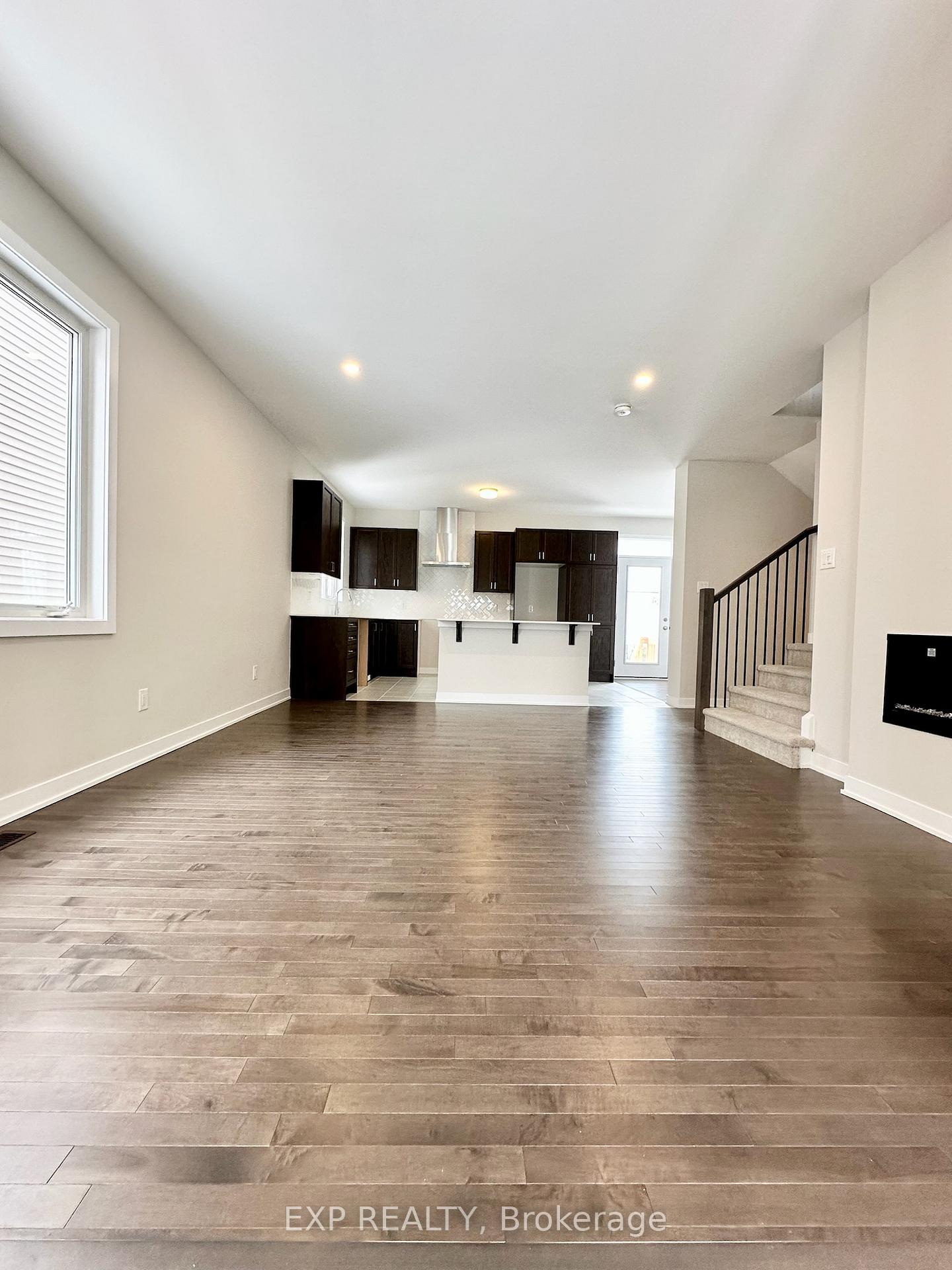 Photo 11 of 91 Pizzicato Street, Ottawa, Mer Bleue/Bradley Estates/Anderson Park — HOMEH