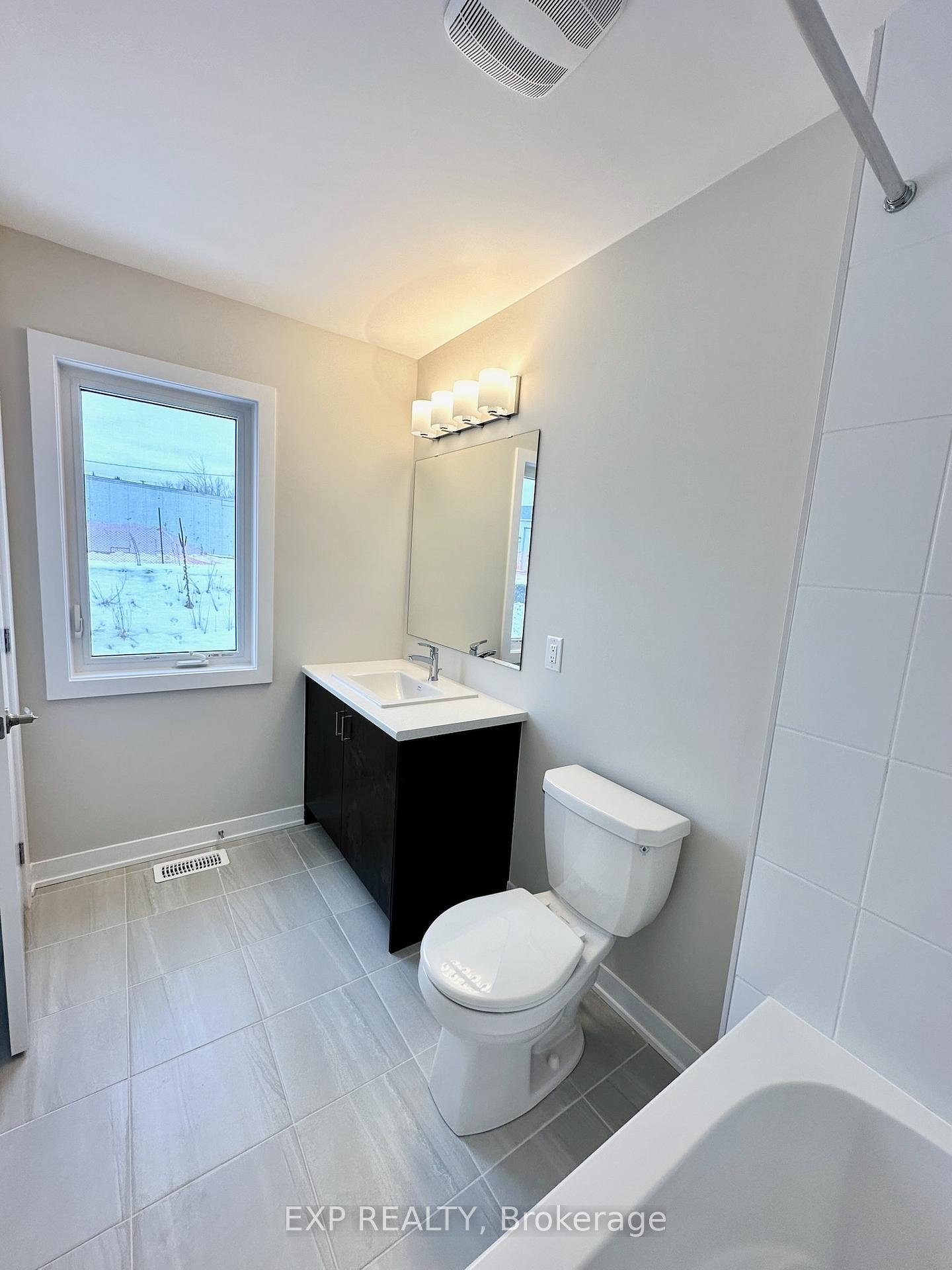 Photo 15 of 91 Pizzicato Street, Ottawa, Mer Bleue/Bradley Estates/Anderson Park — HOMEH