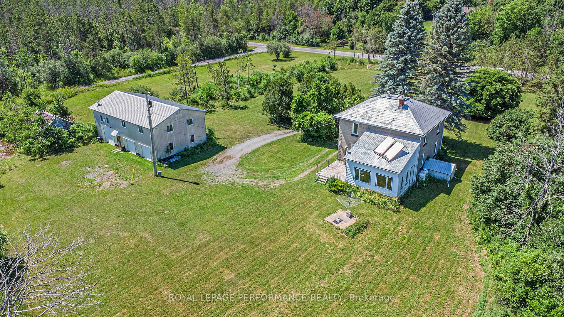 Photo 1 of 17630 Robinson's Corners Road, North Stormont, North Stormont (Roxborough) Twp — HOMEH