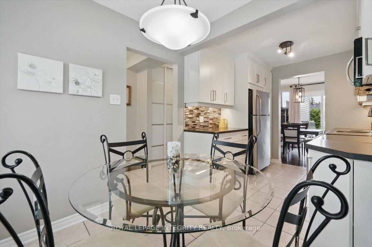 Photo 6 of 1561 Verchere Street, Ottawa, Chateauneuf — HOMEH