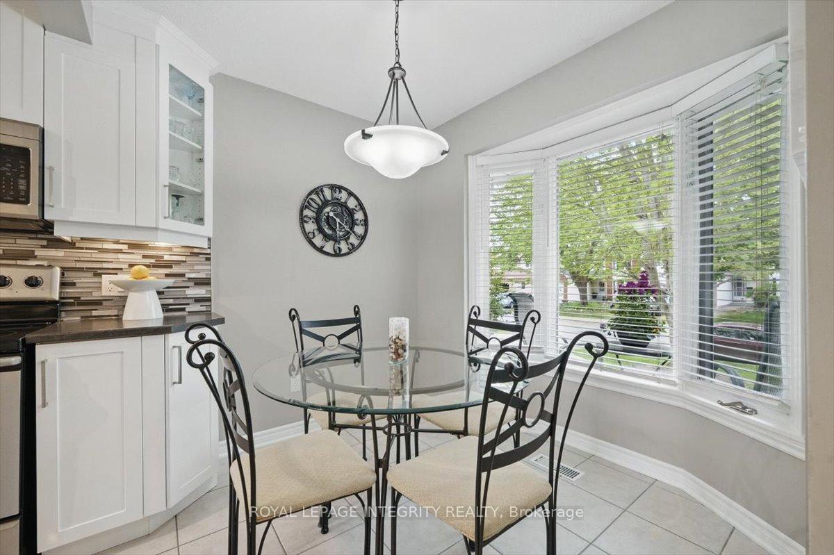 Photo 7 of 1561 Verchere Street, Ottawa, Chateauneuf — HOMEH