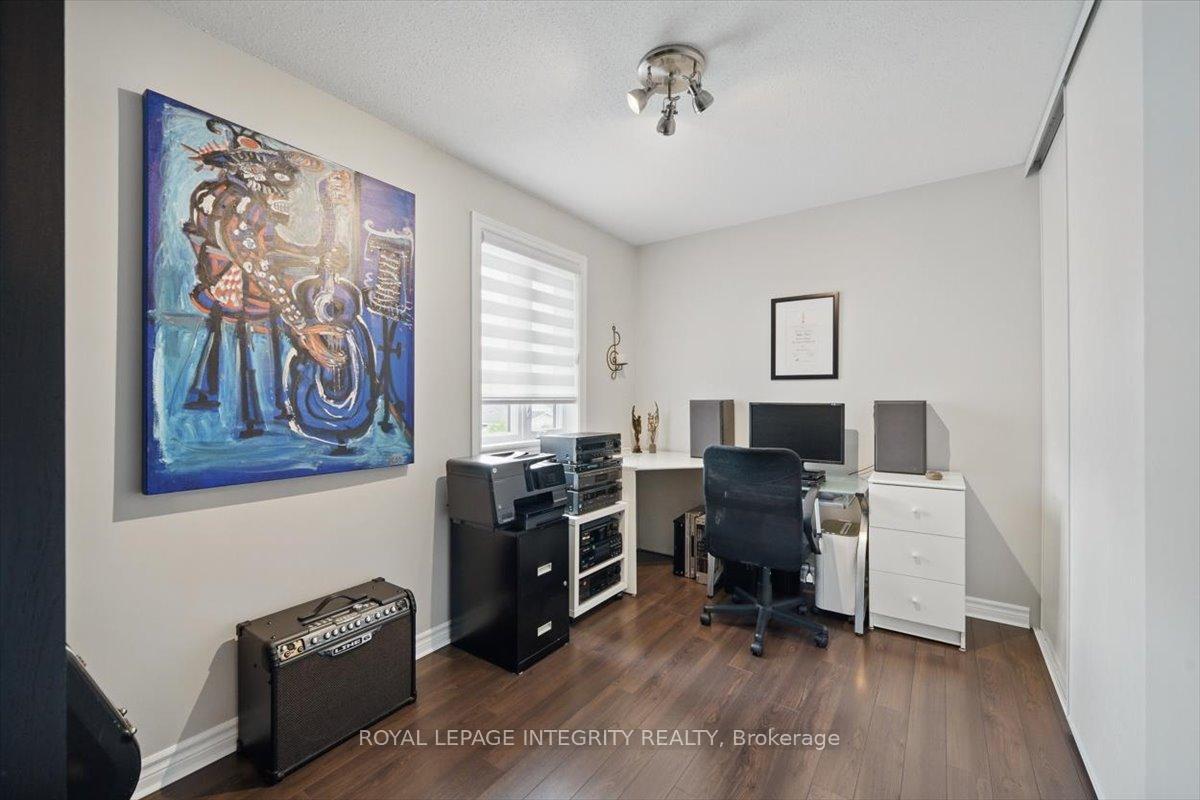 Photo 25 of 1561 Verchere Street, Ottawa, Chateauneuf — HOMEH