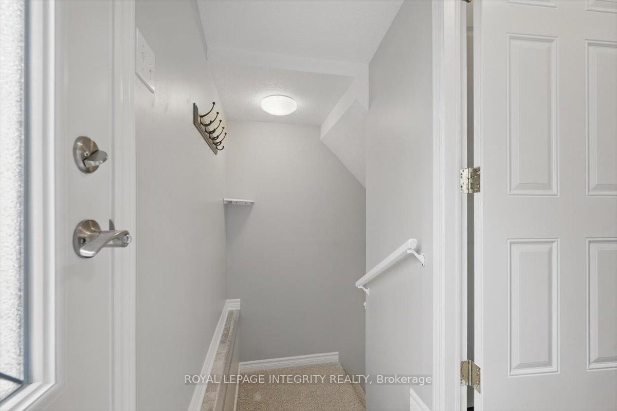 Photo 28 of 1561 Verchere Street, Ottawa, Chateauneuf — HOMEH