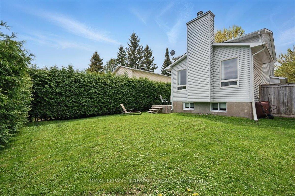 Photo 37 of 1561 Verchere Street, Ottawa, Chateauneuf — HOMEH