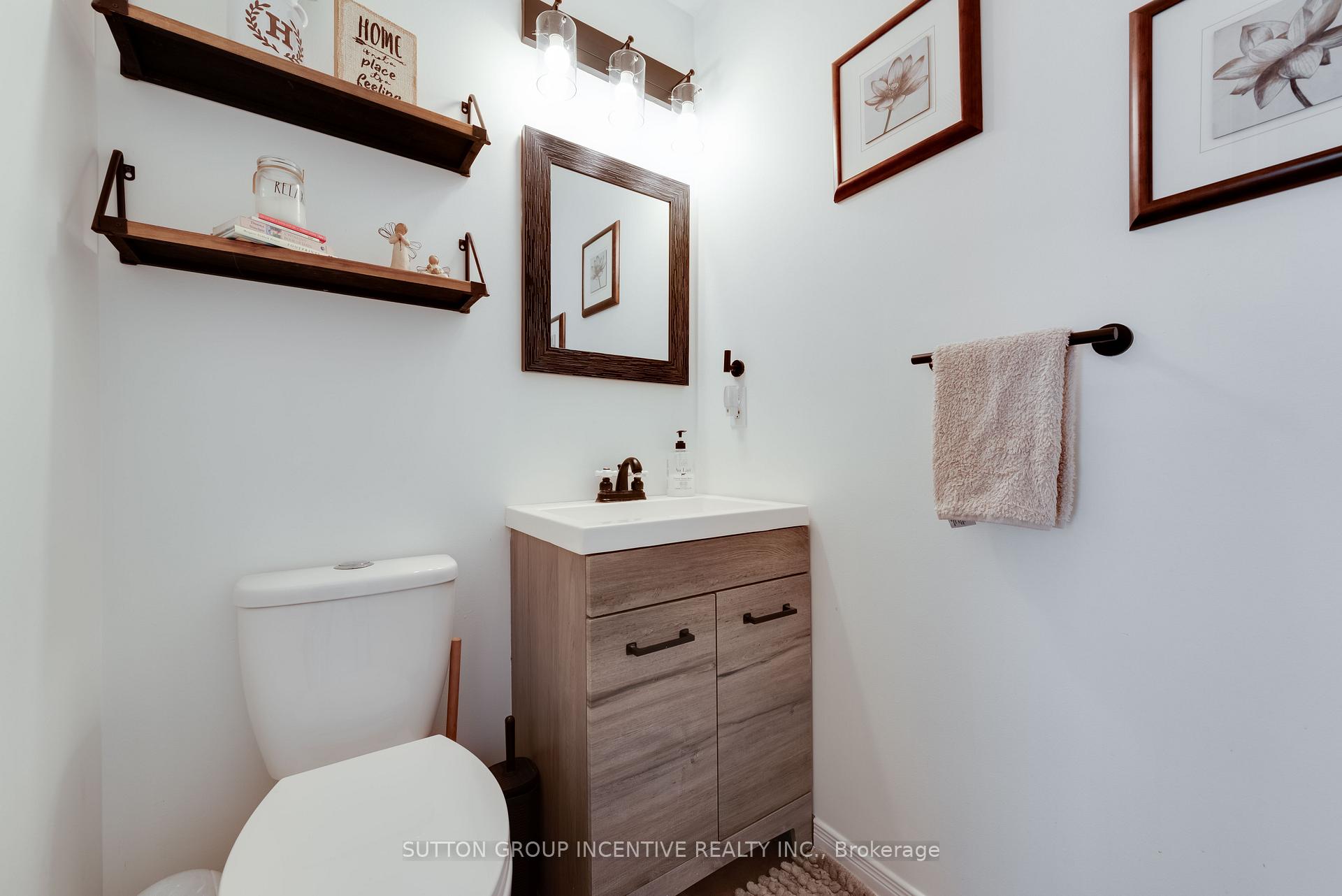 Photo 8 of 55 Vanessa Drive, Orillia — HOMEH