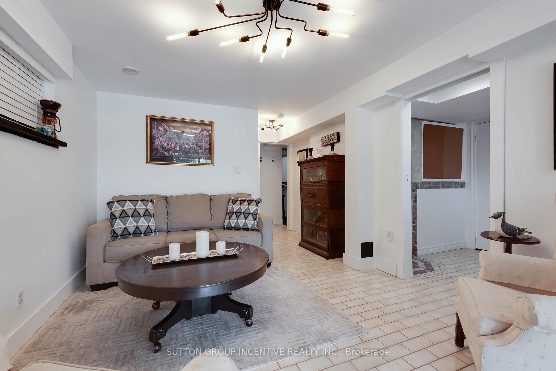 Photo 20 of 55 Vanessa Drive, Orillia — HOMEH