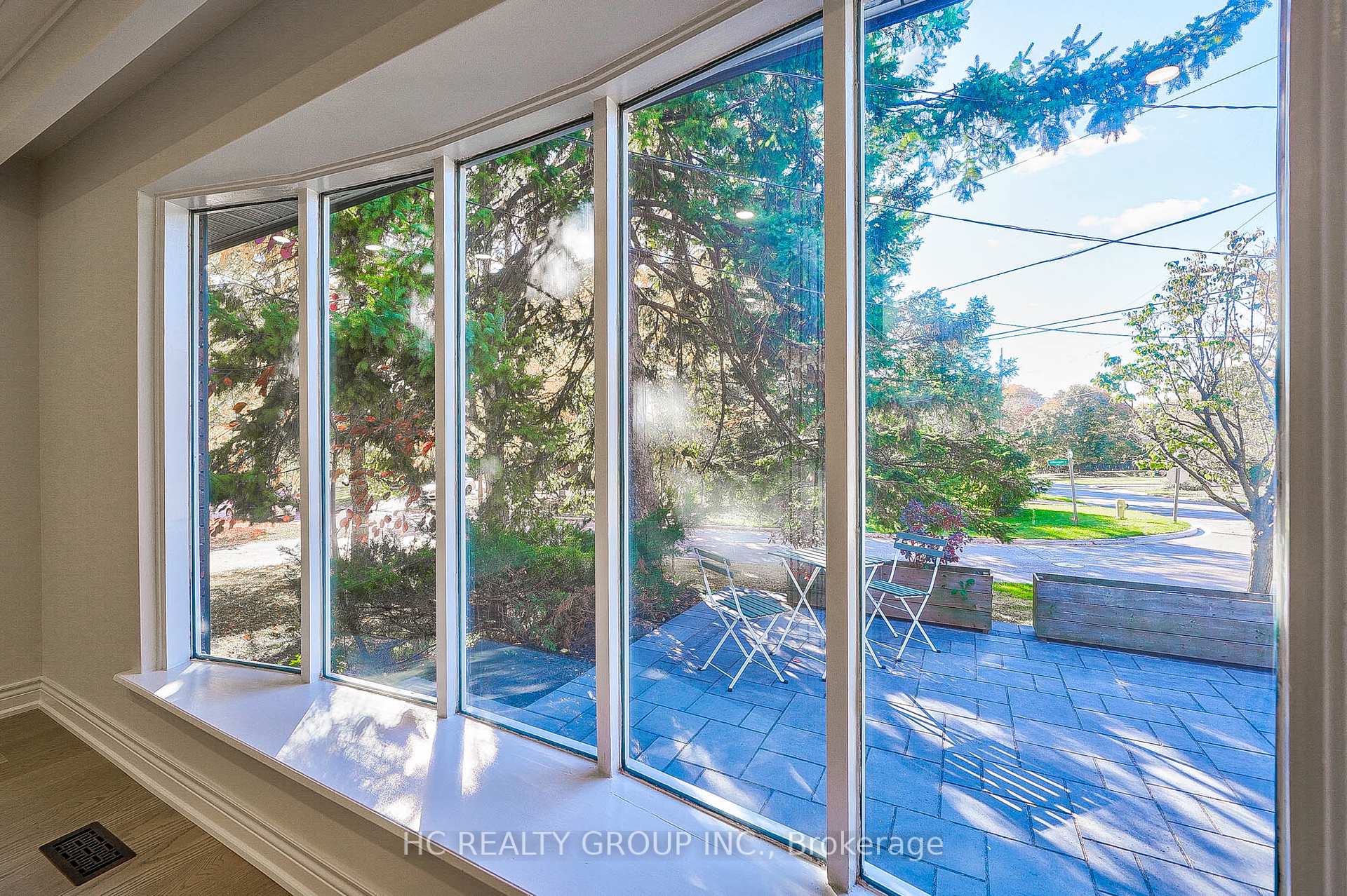 Photo 8 of 15 Willowgate Drive, Markham, Bullock — HOMEH