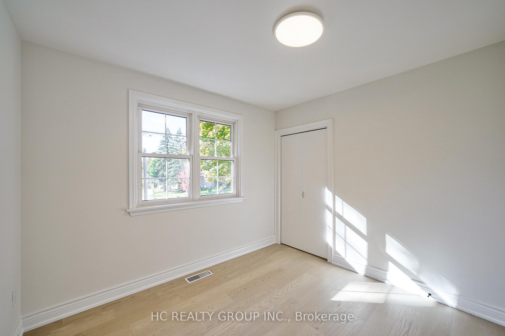 Photo 14 of 15 Willowgate Drive, Markham, Bullock — HOMEH