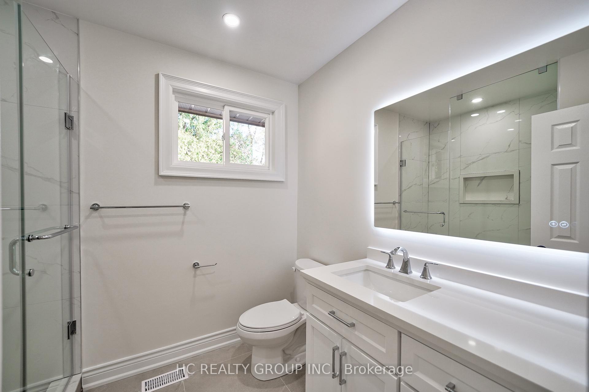 Photo 21 of 15 Willowgate Drive, Markham, Bullock — HOMEH