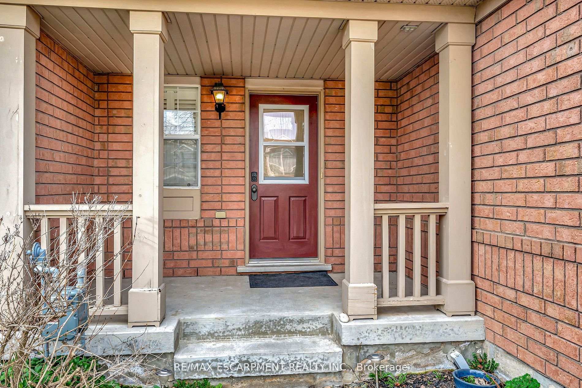 Front of 646 Kerr Trail