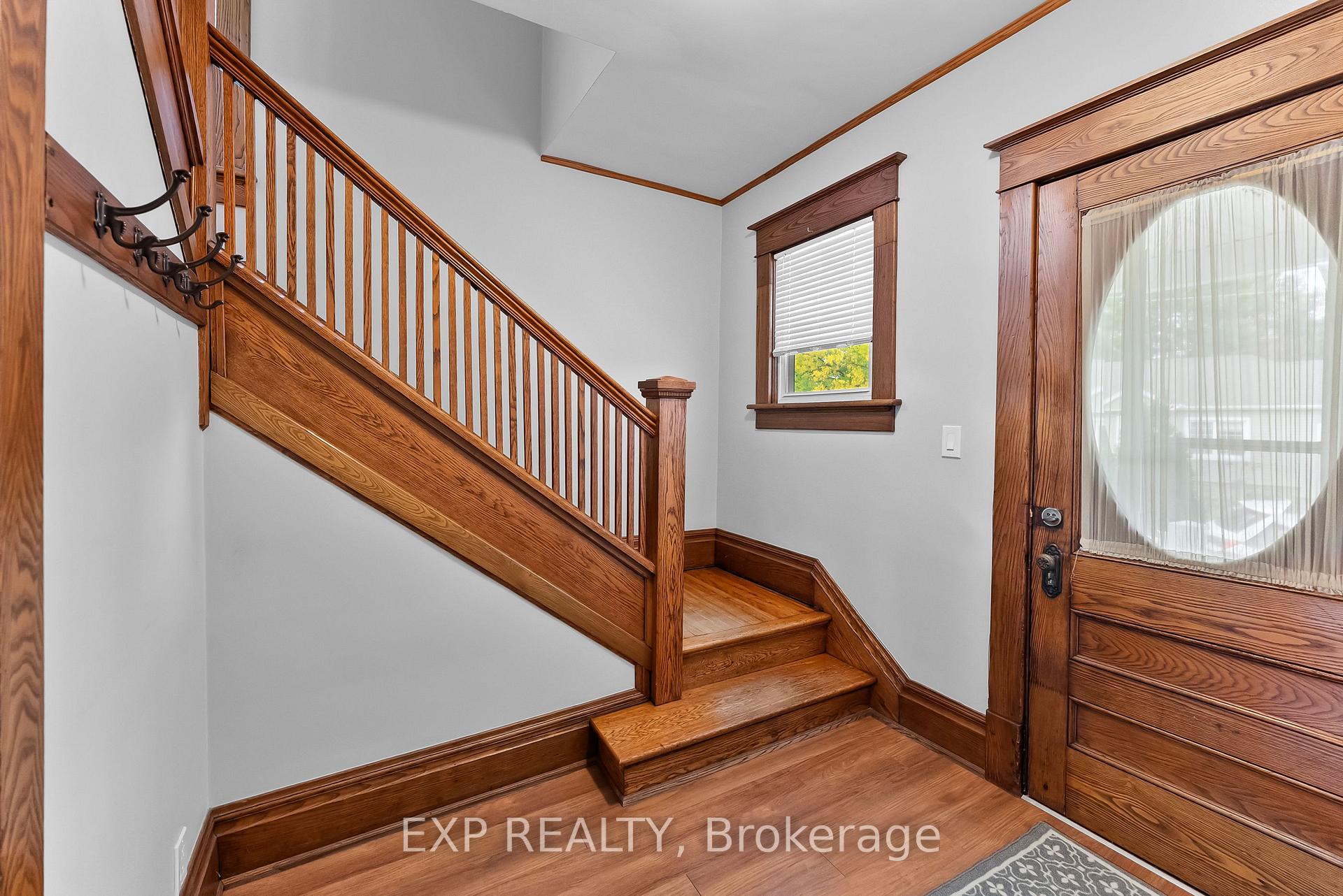 Photo 10 of 4364 Otter Street, Niagara Falls, Downtown — HOMEH