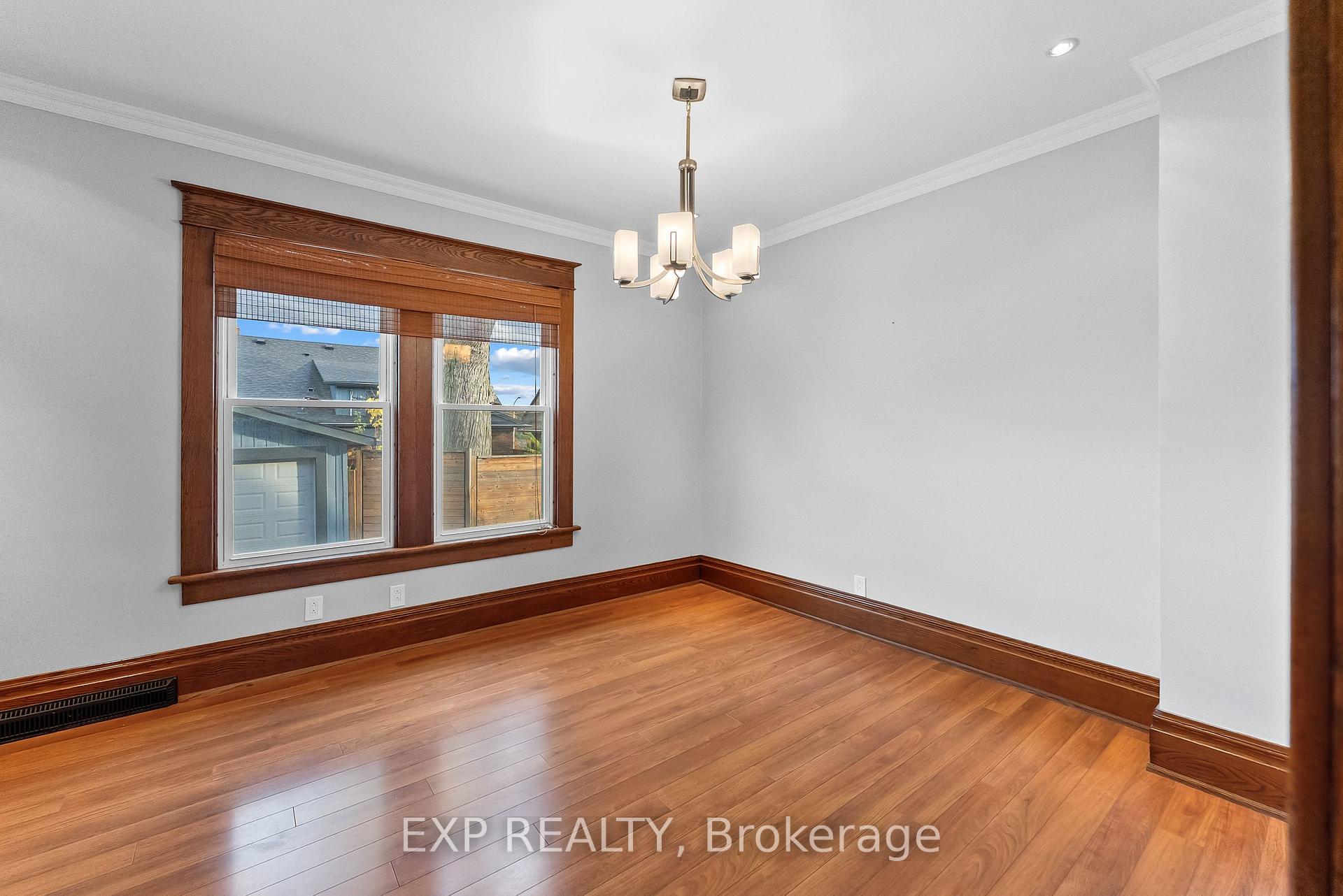 Photo 14 of 4364 Otter Street, Niagara Falls, Downtown — HOMEH
