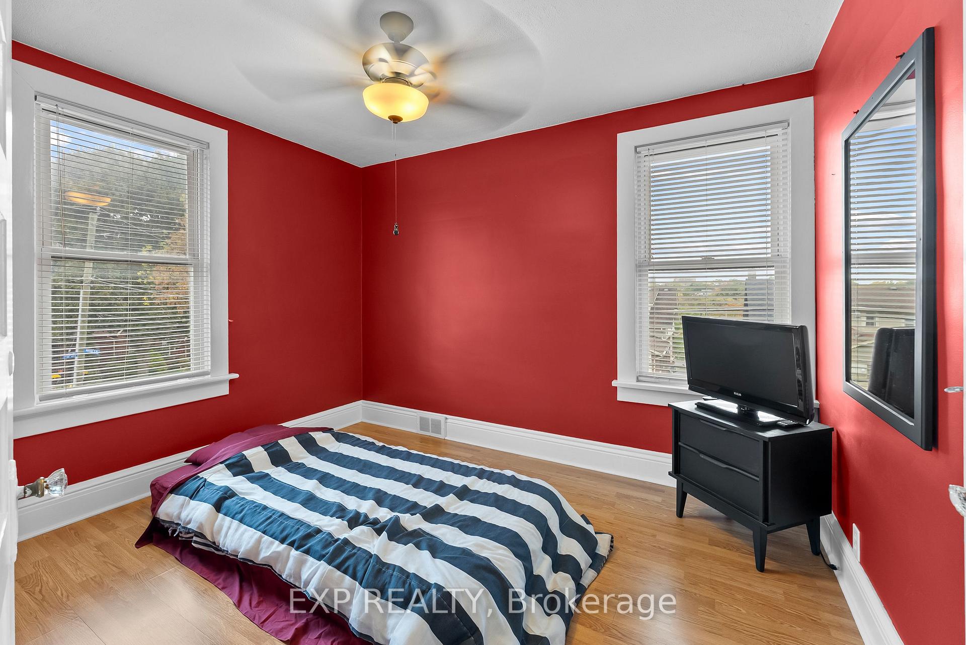 Photo 26 of 4364 Otter Street, Niagara Falls, Downtown — HOMEH