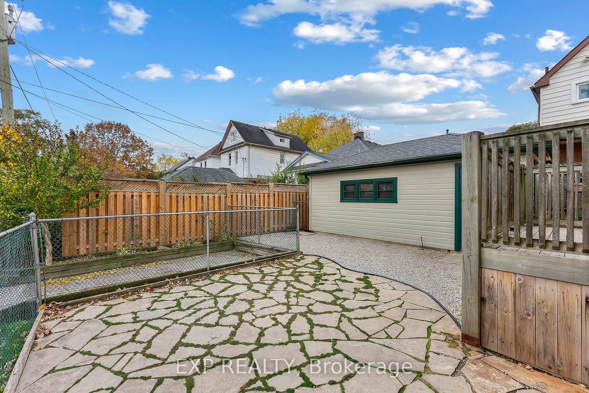 Photo 34 of 4364 Otter Street, Niagara Falls, Downtown — HOMEH