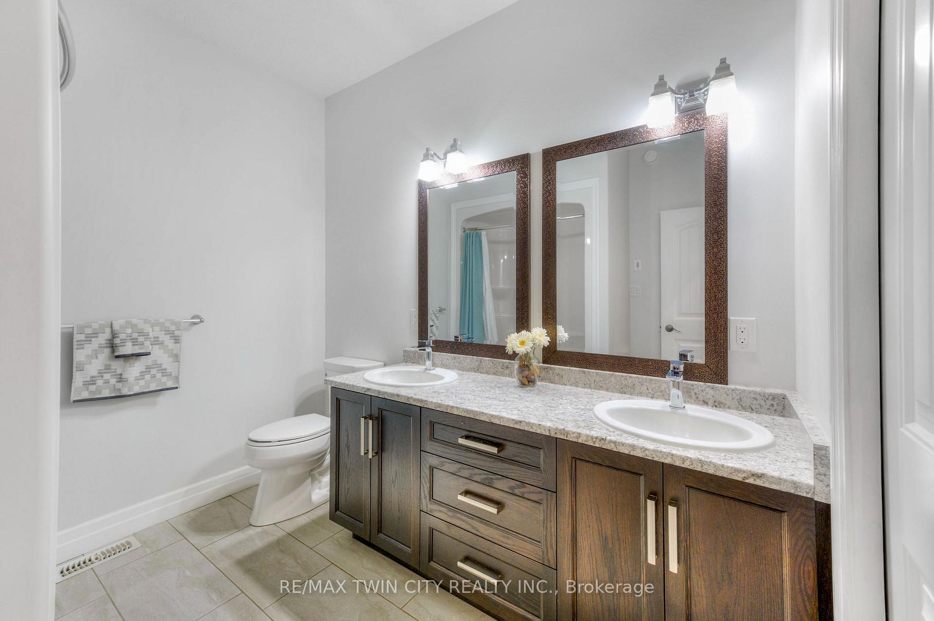 Photo 16 of 78 Gerber Drive, Perth East, Milverton — HOMEH