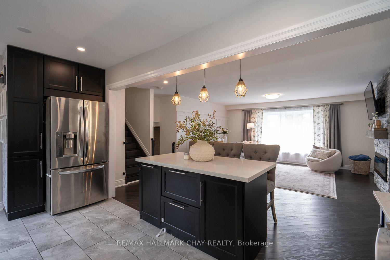 Photo 24 of 277 Tupper Boulevard, New Tecumseth, Alliston — HOMEH