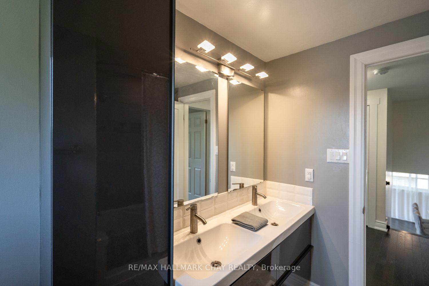 Photo 38 of 277 Tupper Boulevard, New Tecumseth, Alliston — HOMEH