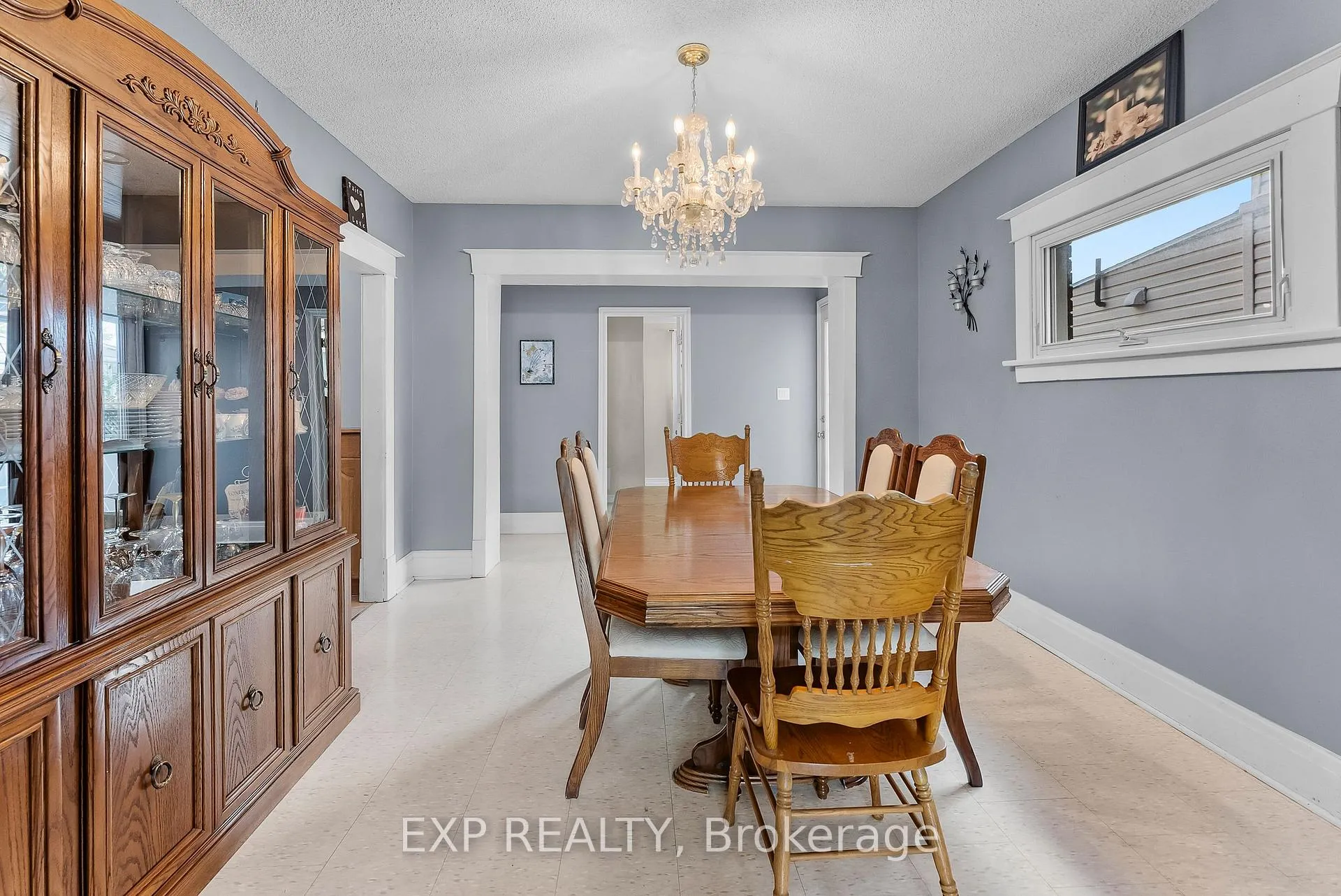 Photo 11 of 5132 Morrison Street, Niagara Falls, Cherrywood — HOMEH