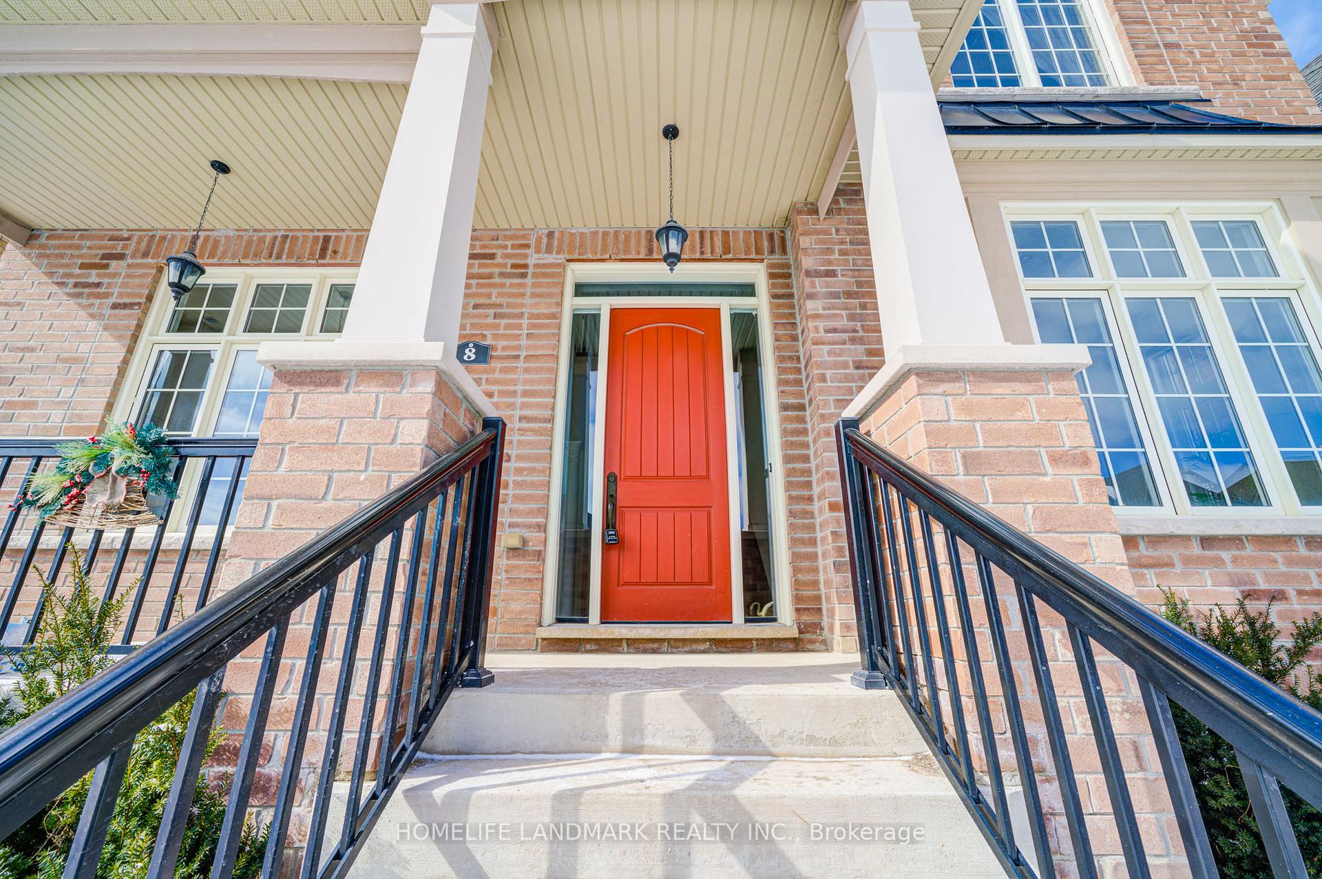 Photo 3 of 8 Tralee Court, Markham, Angus Glen — HOMEH