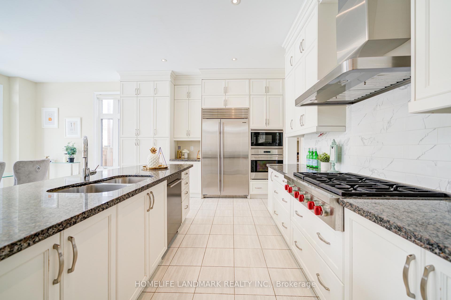 Photo 13 of 8 Tralee Court, Markham, Angus Glen — HOMEH