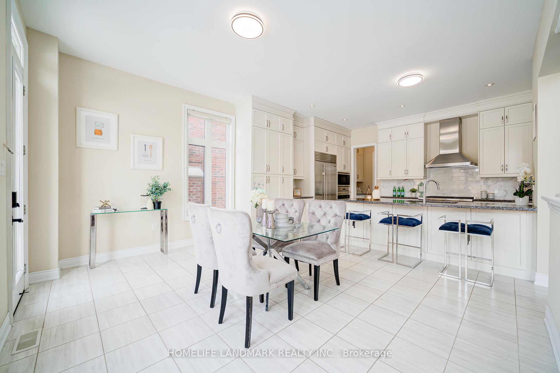 Photo 15 of 8 Tralee Court, Markham, Angus Glen — HOMEH