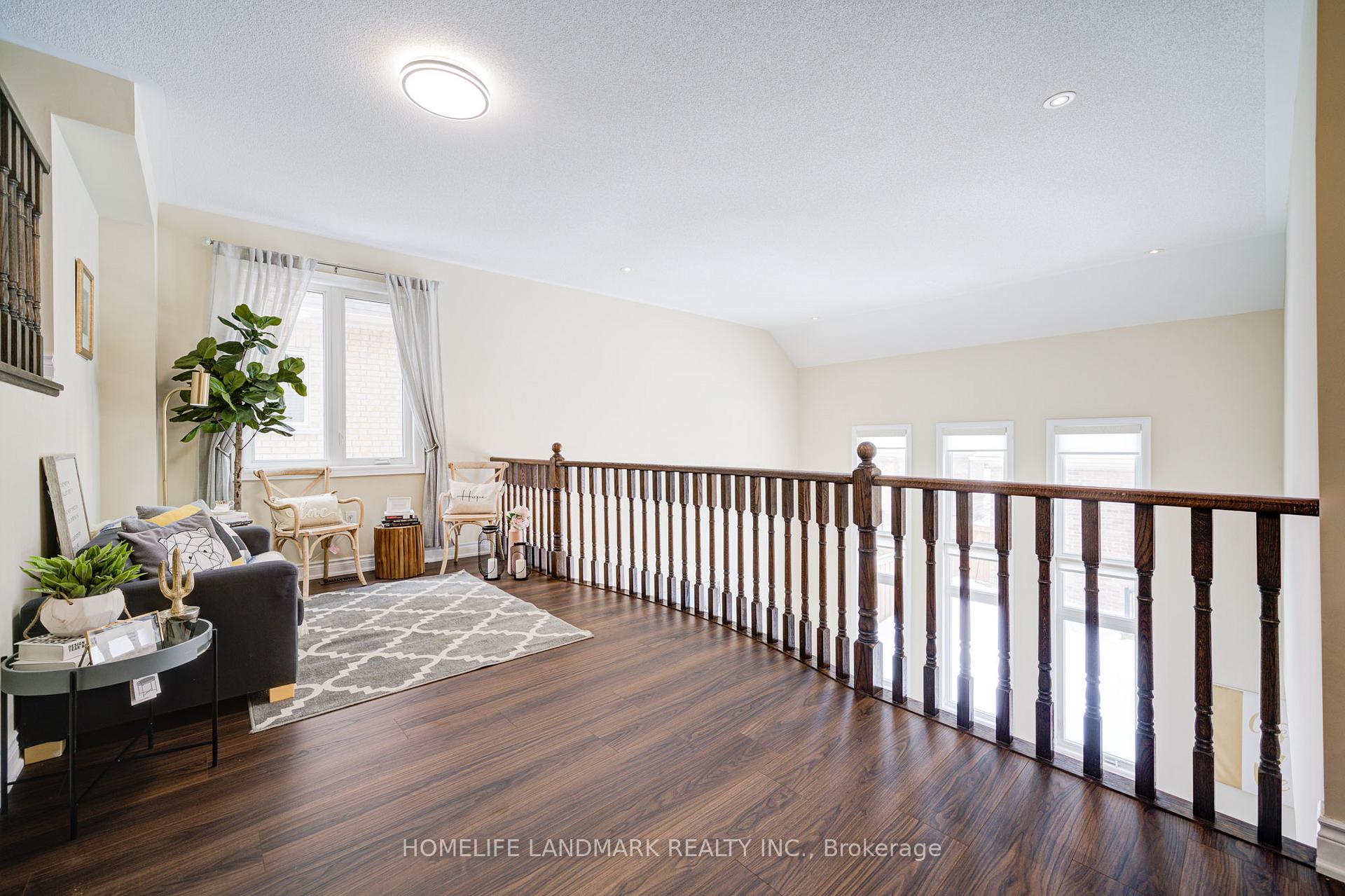 Photo 26 of 8 Tralee Court, Markham, Angus Glen — HOMEH