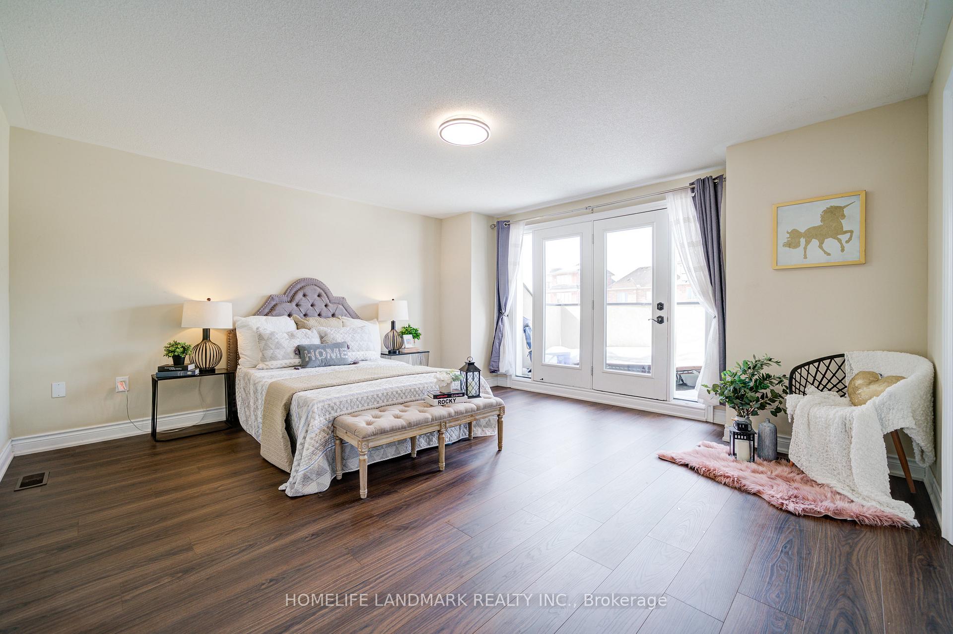 Photo 41 of 8 Tralee Court, Markham, Angus Glen — HOMEH