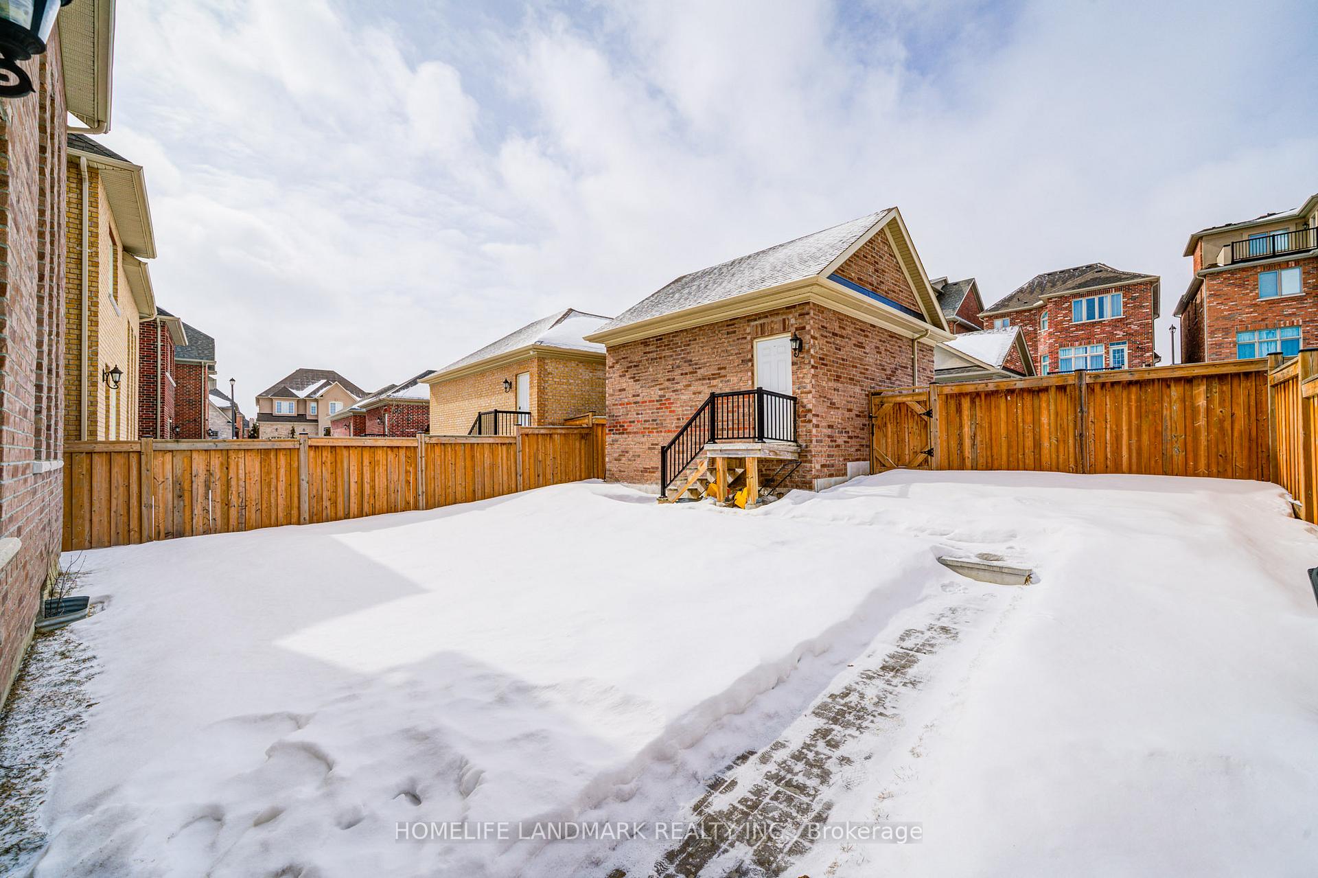 Photo 48 of 8 Tralee Court, Markham, Angus Glen — HOMEH