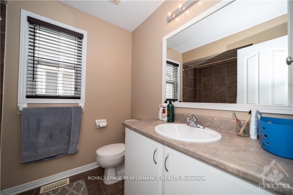 Photo 17 of 2363 Glandriel Crescent, Ottawa, Springridge/East Village — HOMEH