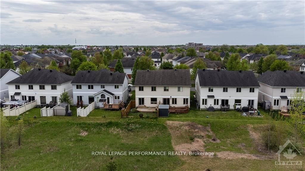 Photo 23 of 2363 Glandriel Crescent, Ottawa, Springridge/East Village — HOMEH