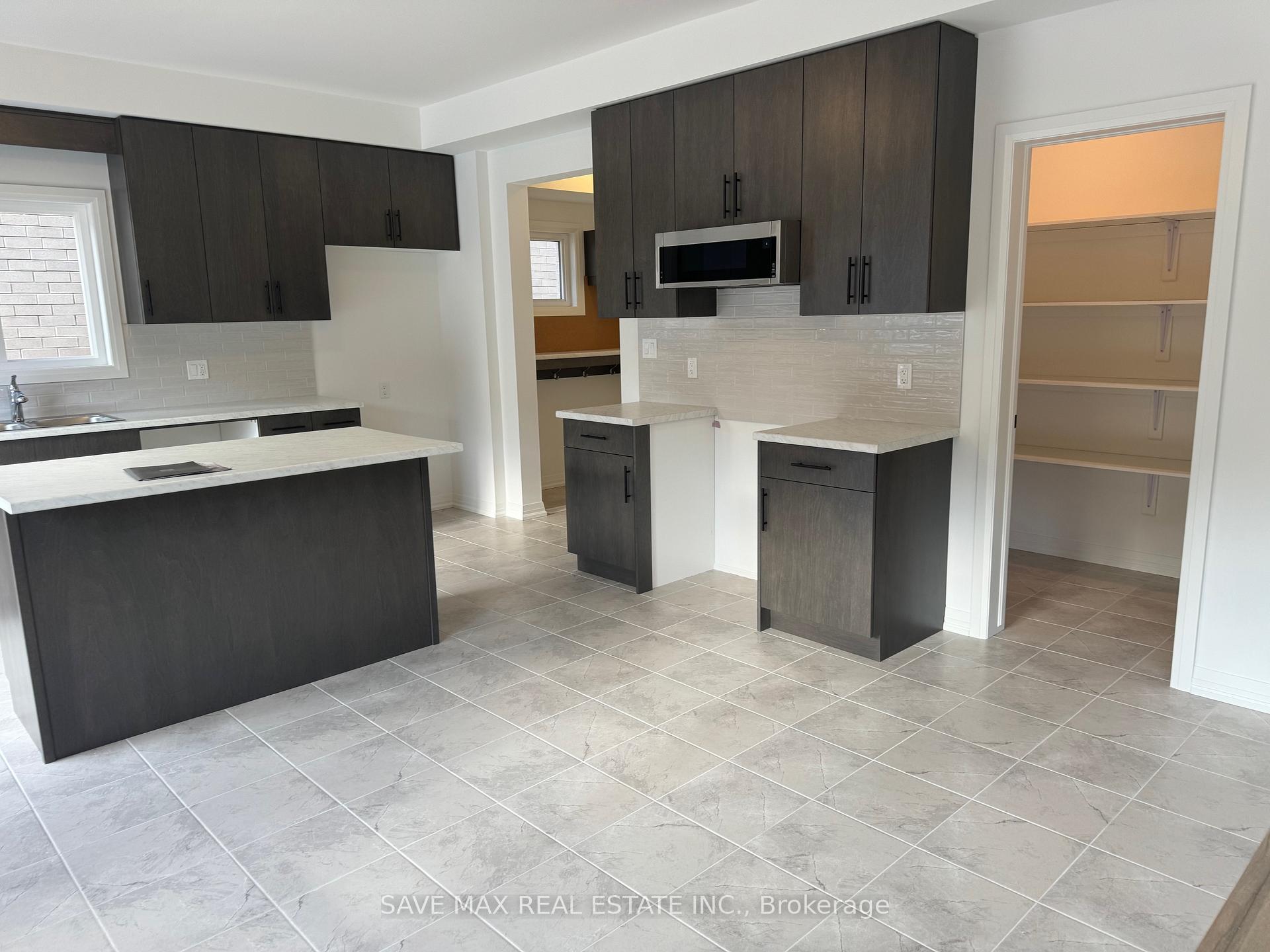 Photo 9 of 94 Acacia Road N, Pelham, Fonthill — HOMEH