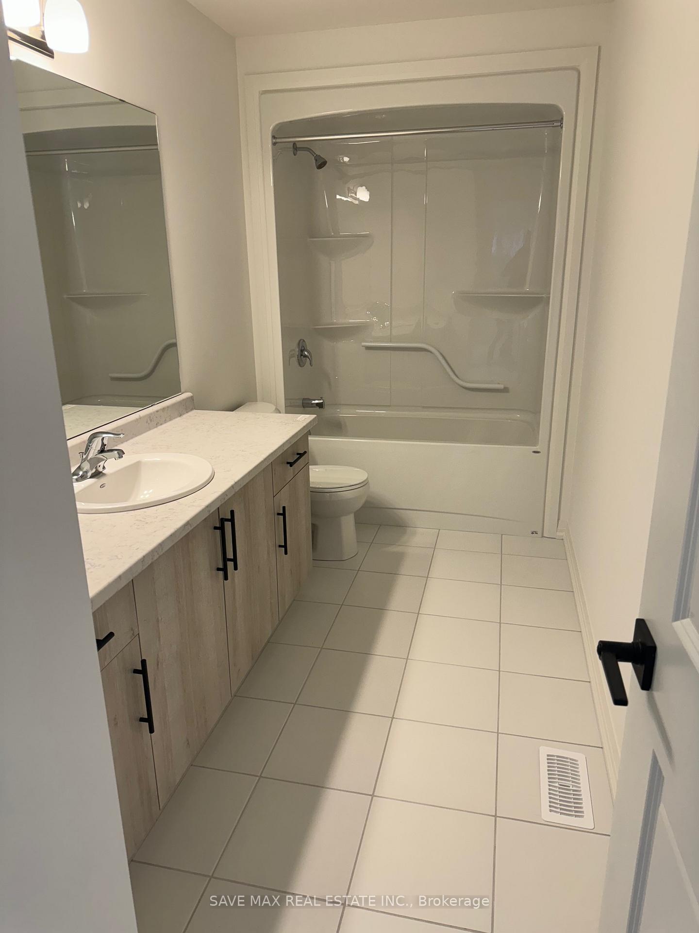 Photo 22 of 94 Acacia Road N, Pelham, Fonthill — HOMEH