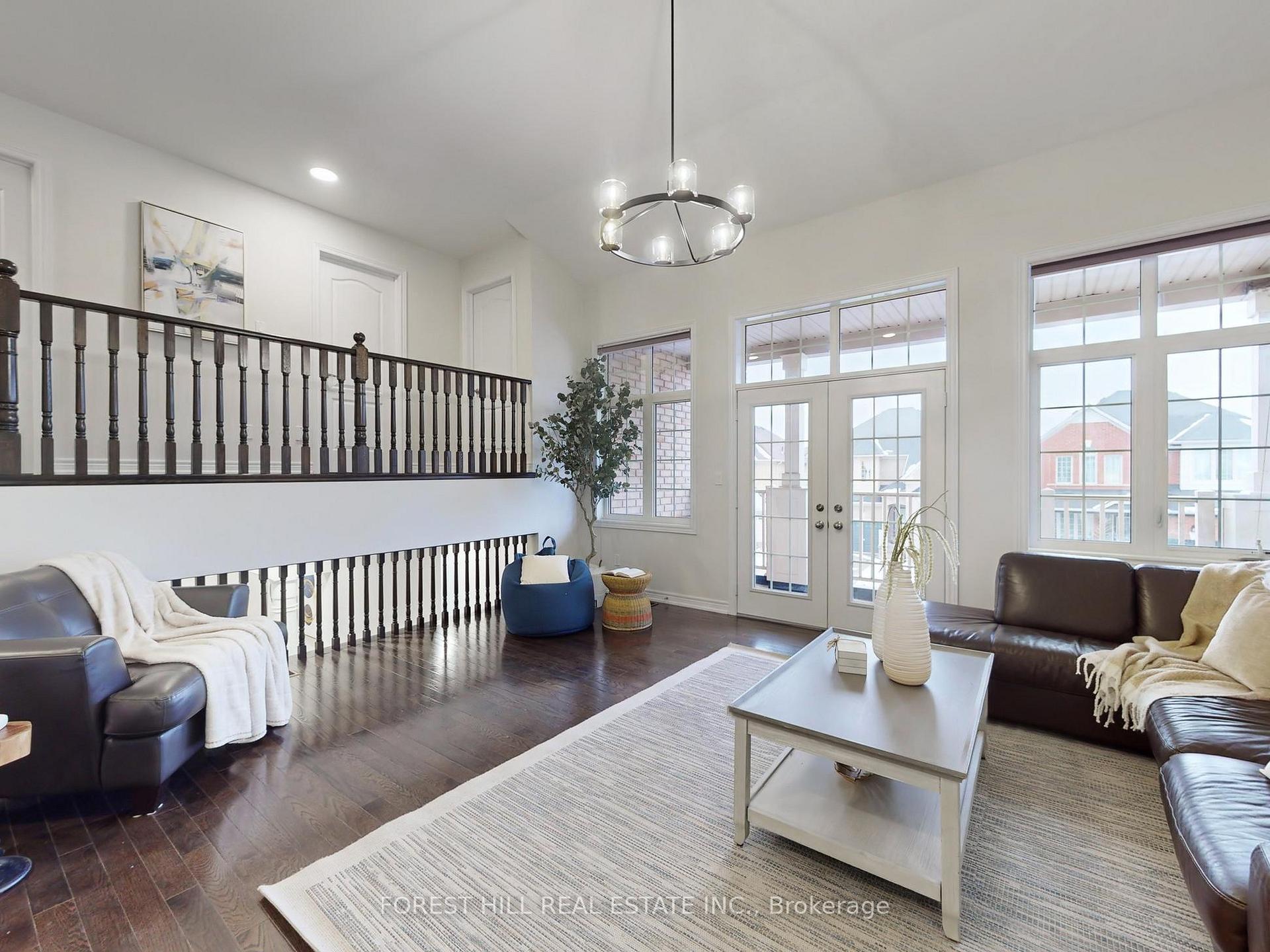 Photo 13 of 5 Beebe Crescent, Markham, Wismer — HOMEH
