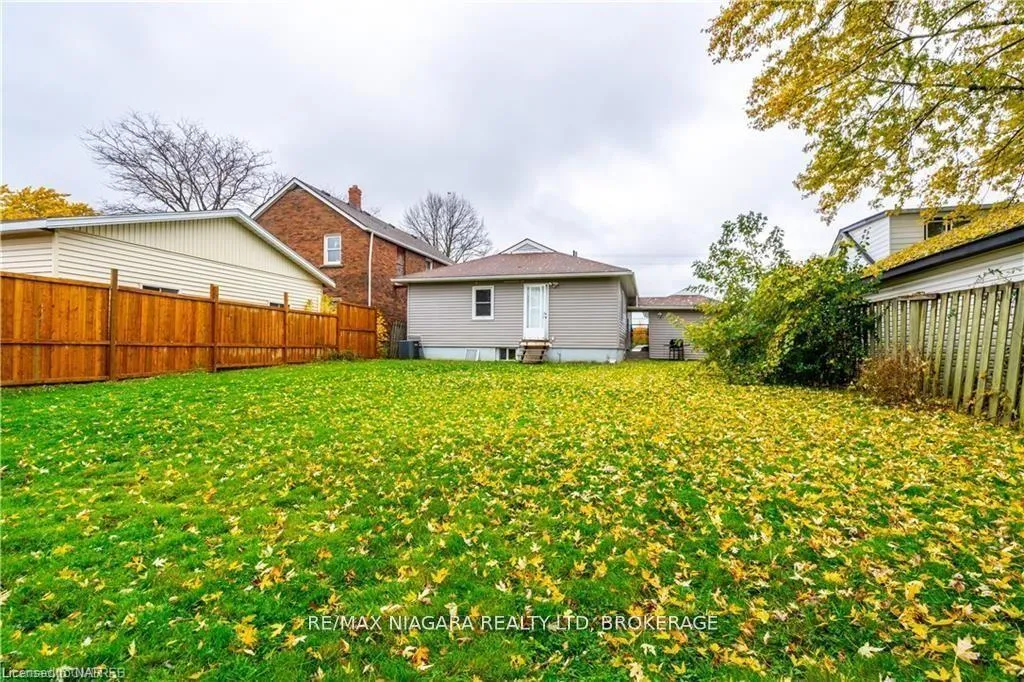 Photo 9 of Unit LOWER, 7121 Dorchester Road, Niagara Falls, Arad/Fallsview — HOMEH